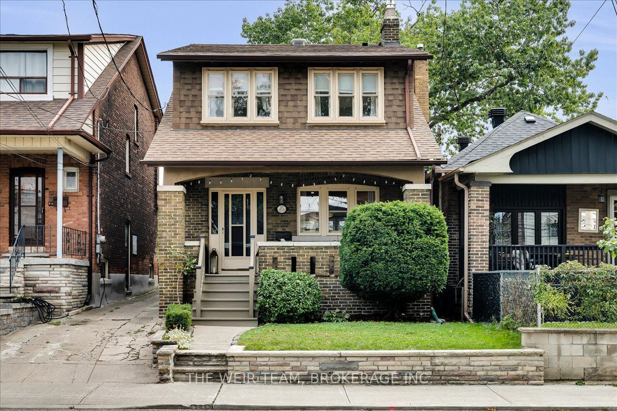 25 Oak Park Avenue Property Photo 1