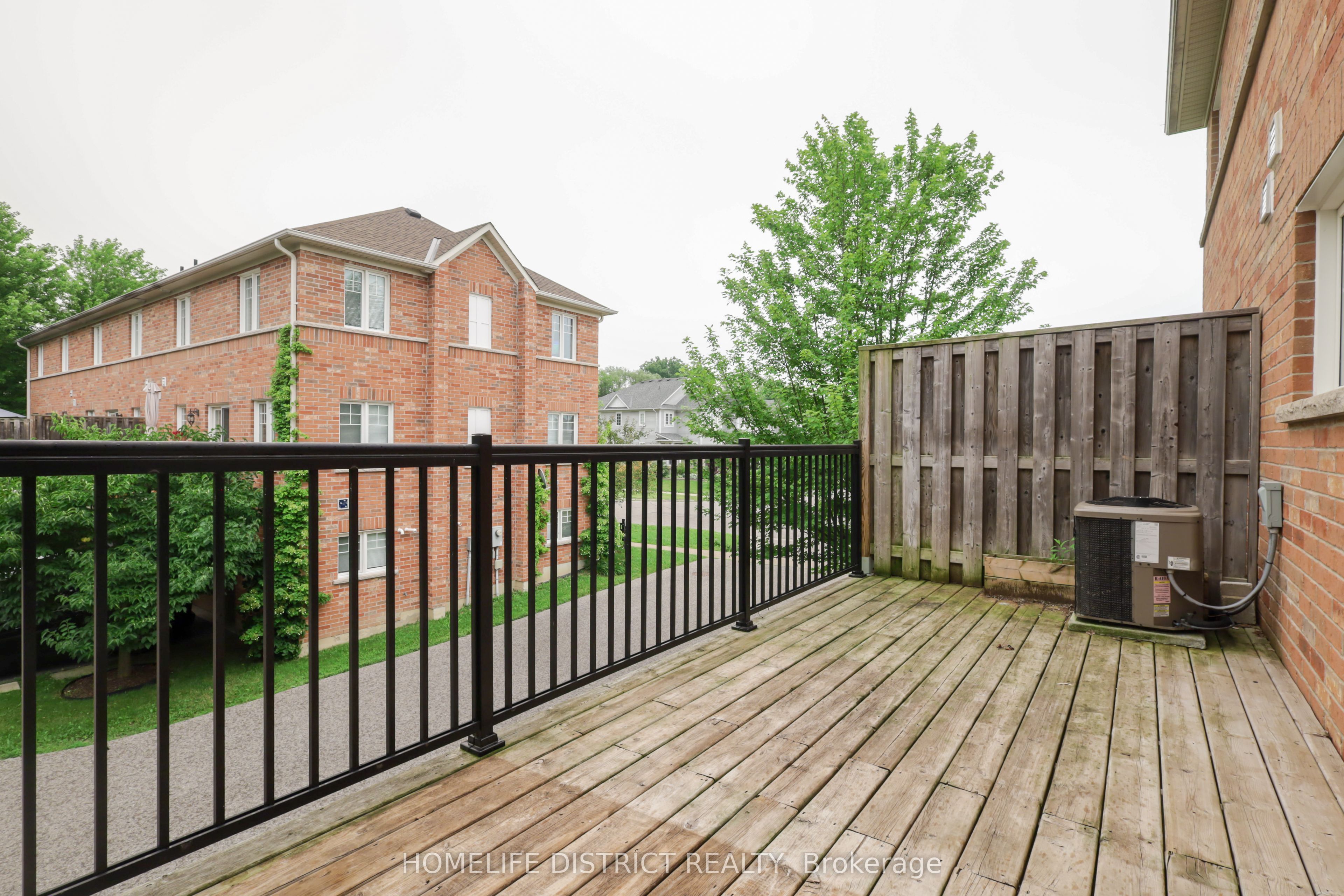 489 Mearns Avenue Property Photo 28