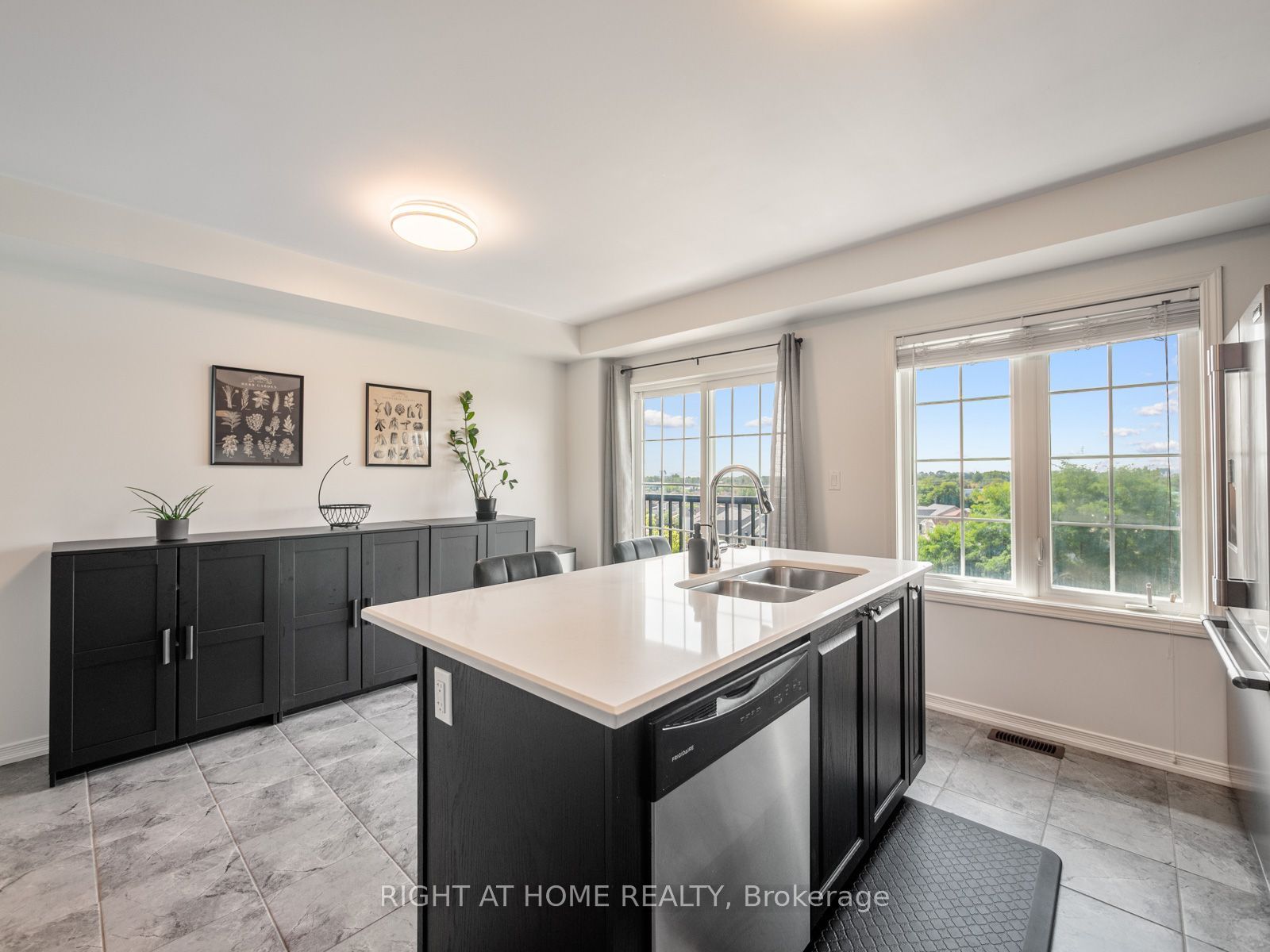 100 Magpie Way Property Photo 22