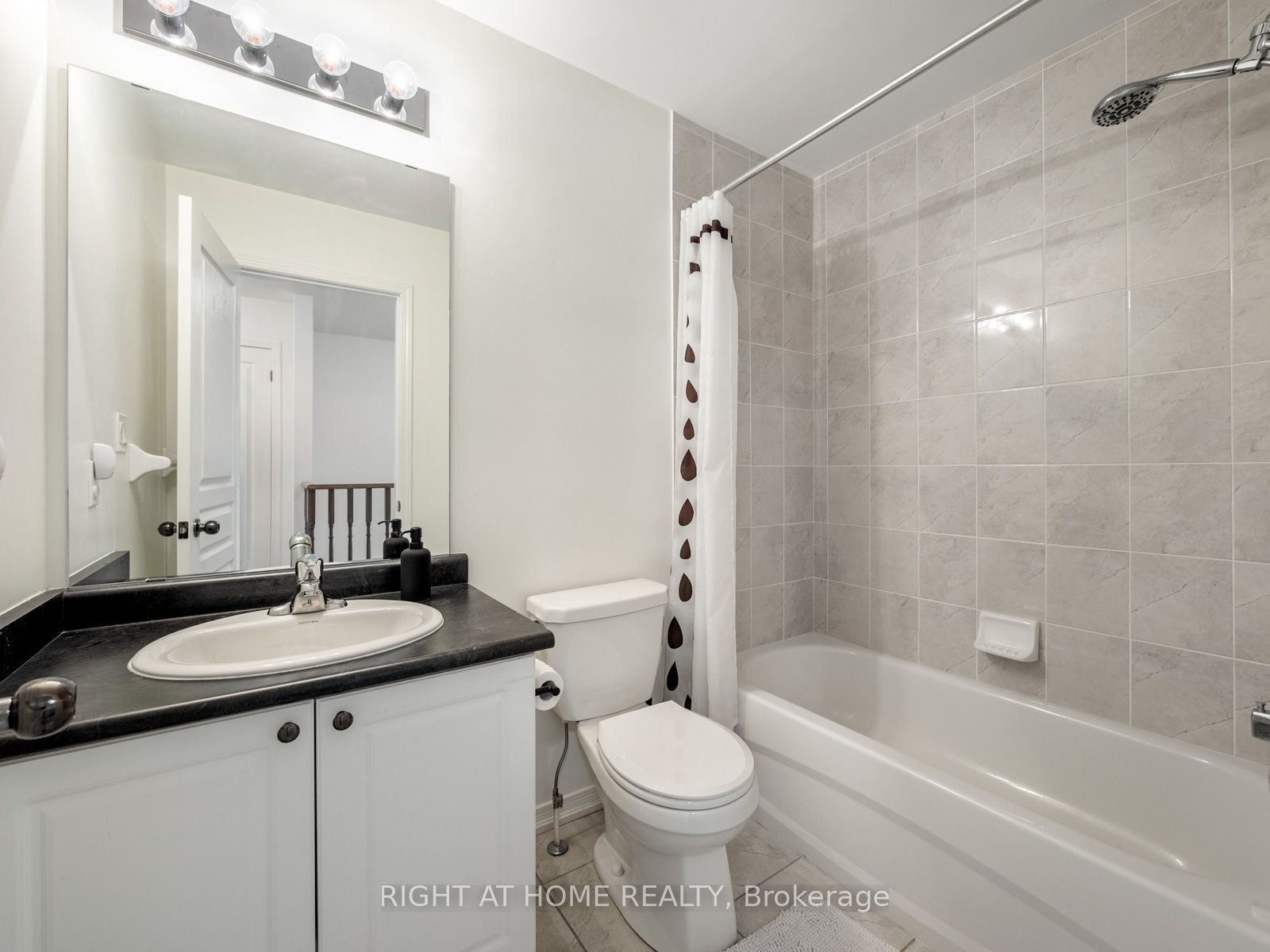 100 Magpie Way Property Photo 33