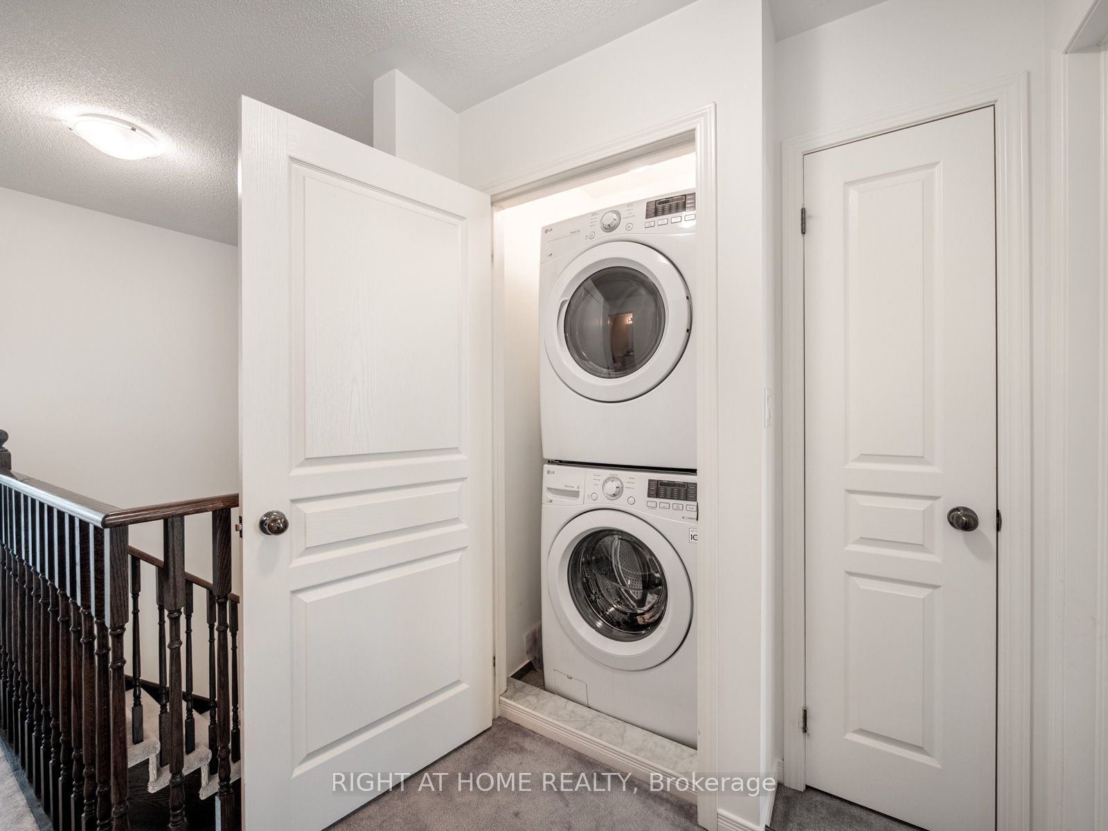100 Magpie Way Property Photo 34
