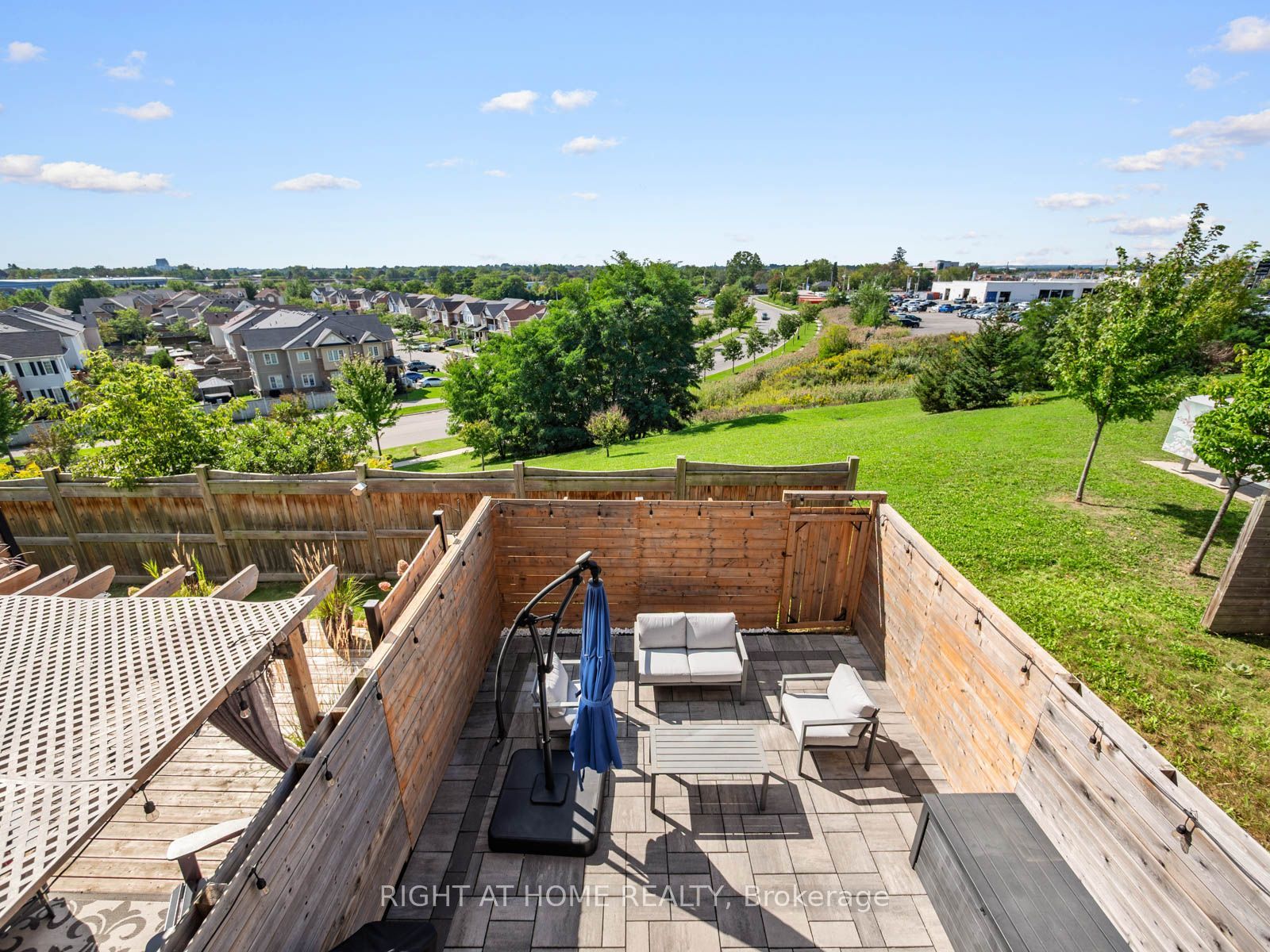 100 Magpie Way Property Photo 35