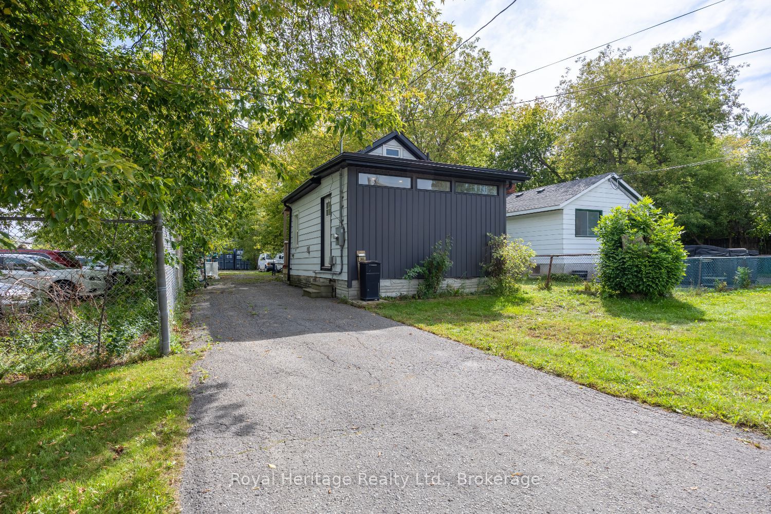 203 Valencia Road Property Photo 1