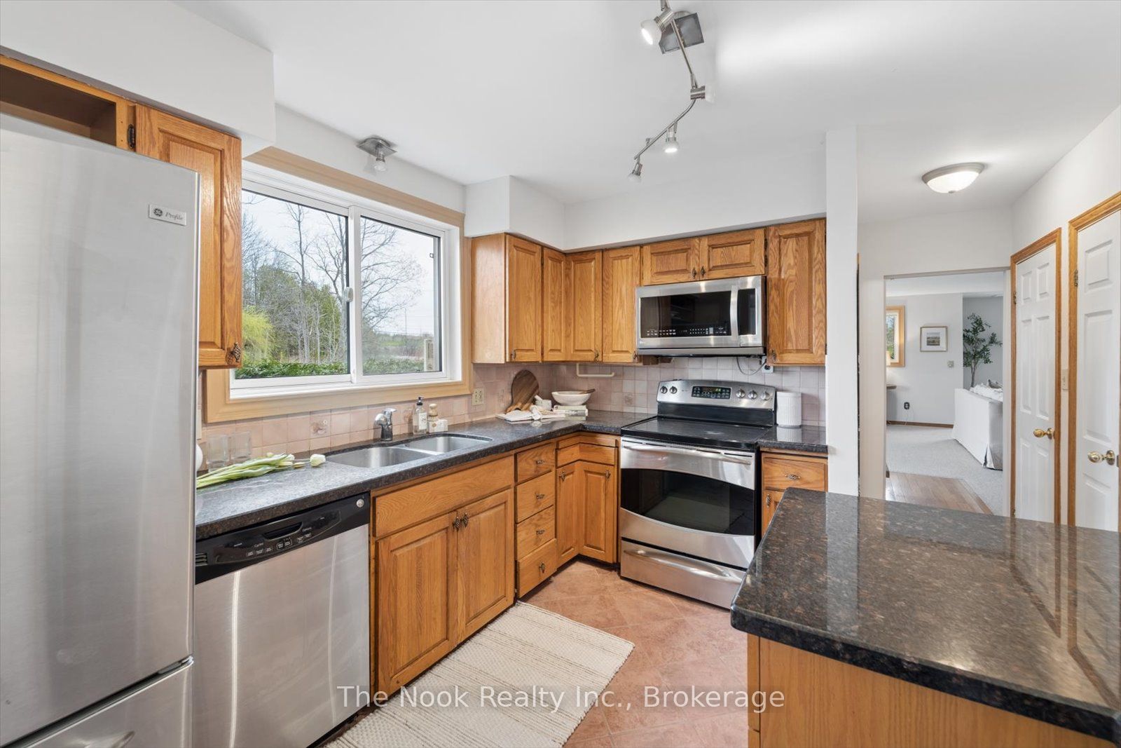 4680 Anderson Street Property Photo 7