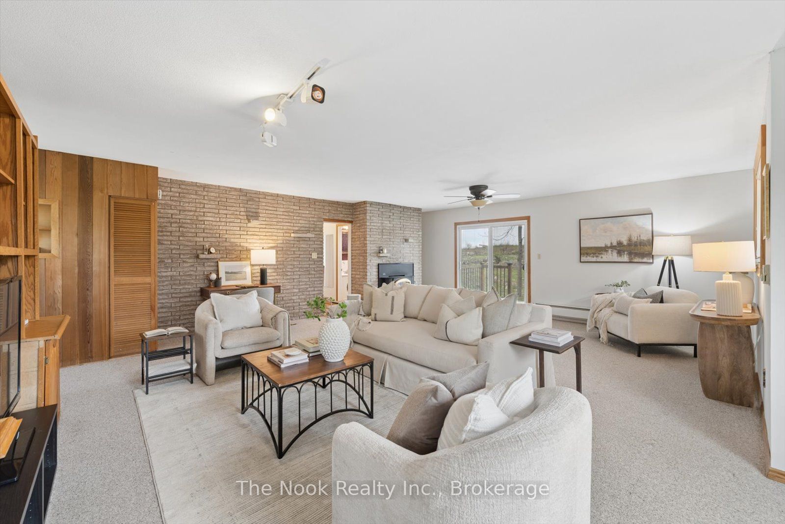 4680 Anderson Street Property Photo 11