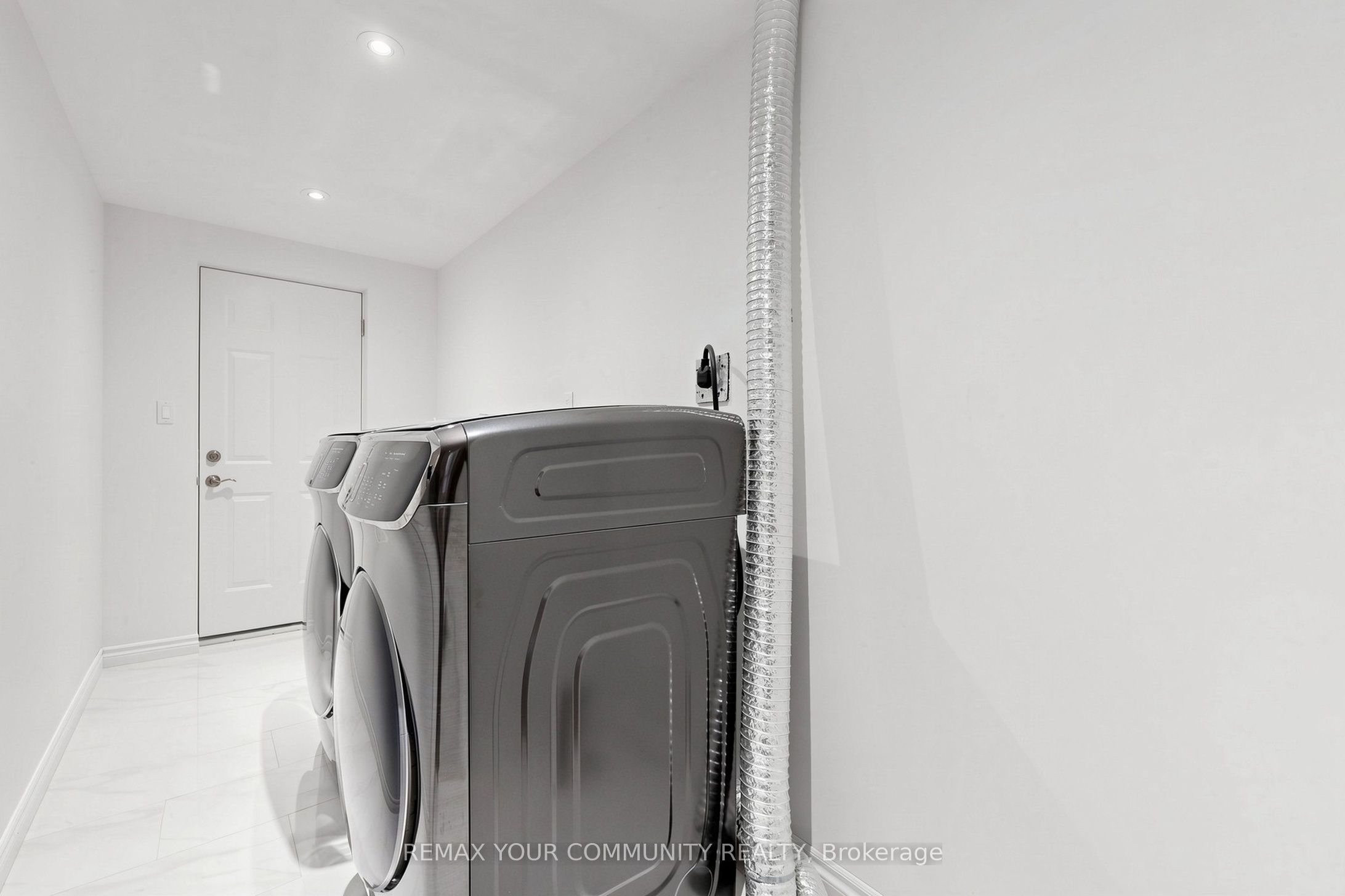81 Galbraith Avenue Property Photo 41