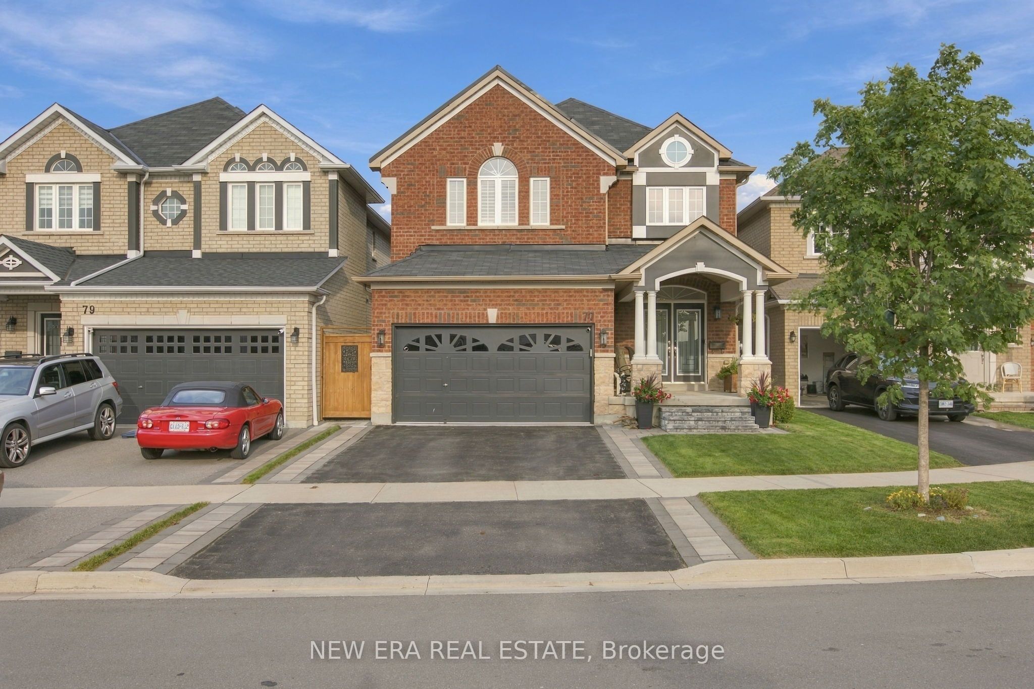 77 Jevons Drive Property Photo 1