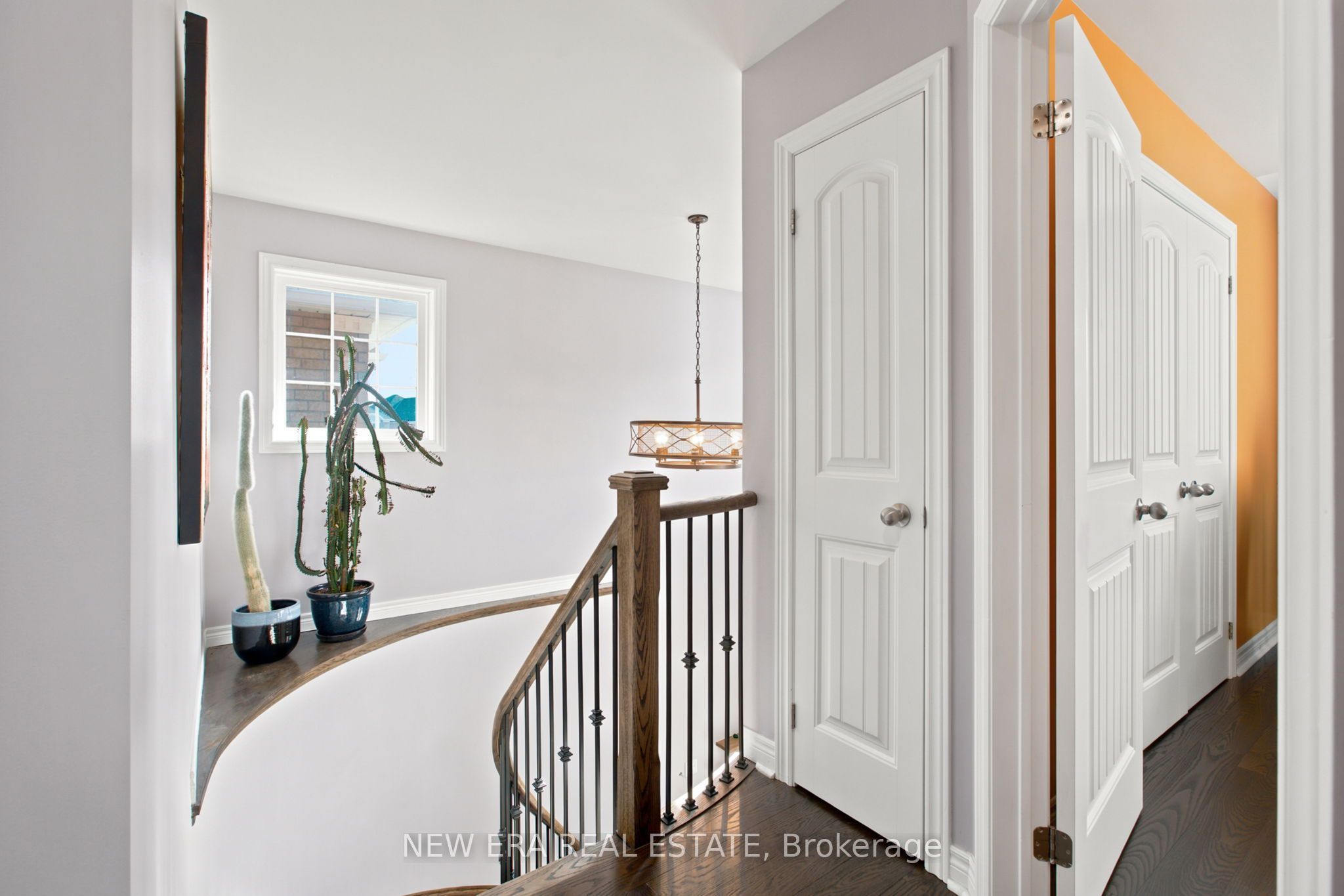 77 Jevons Drive Property Photo 2