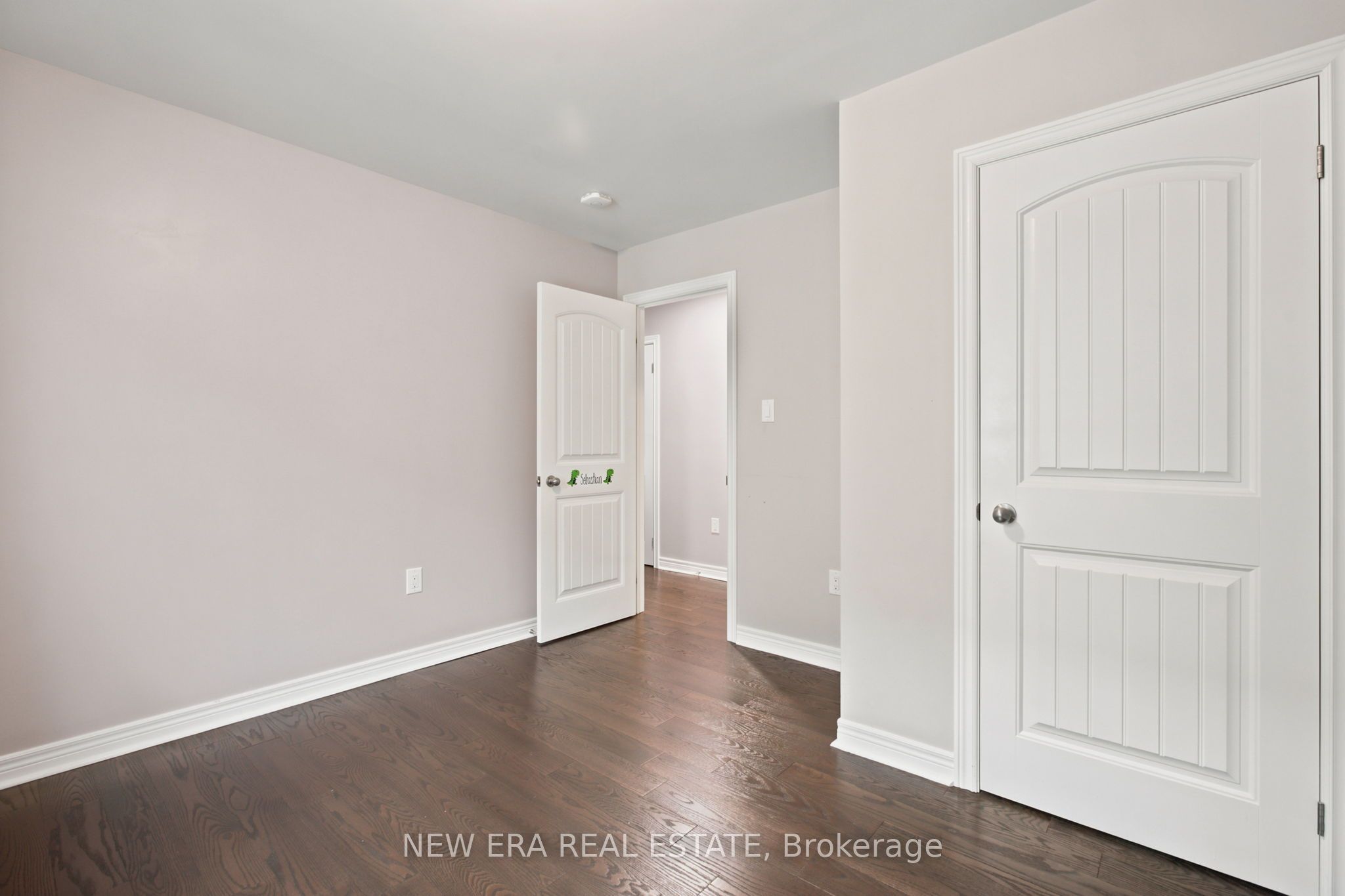 77 Jevons Drive Property Photo 24