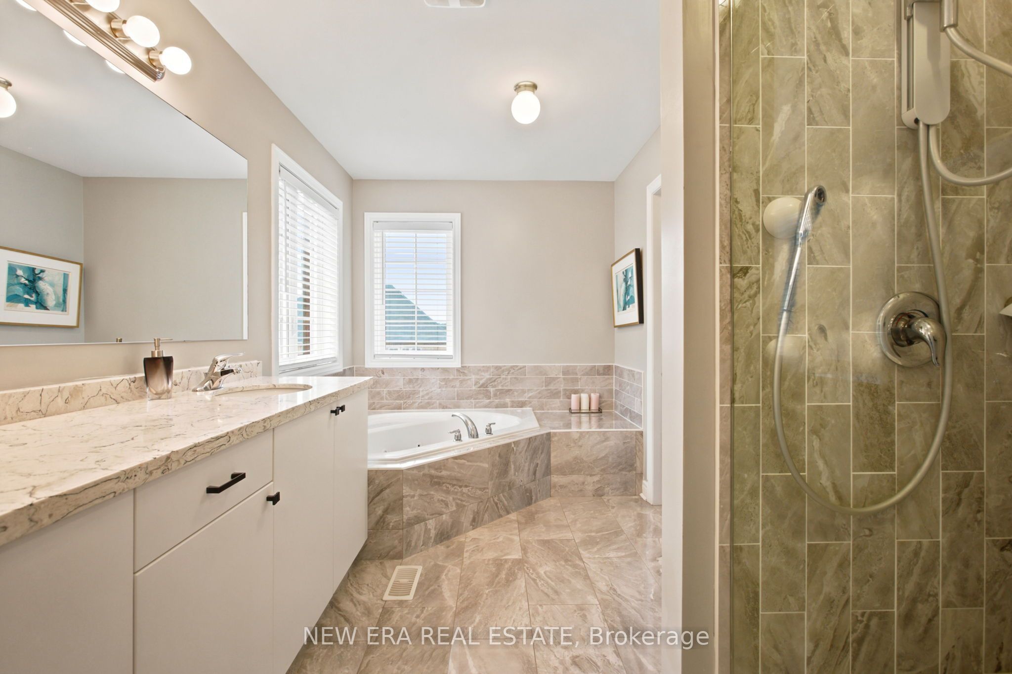 77 Jevons Drive Property Photo 27