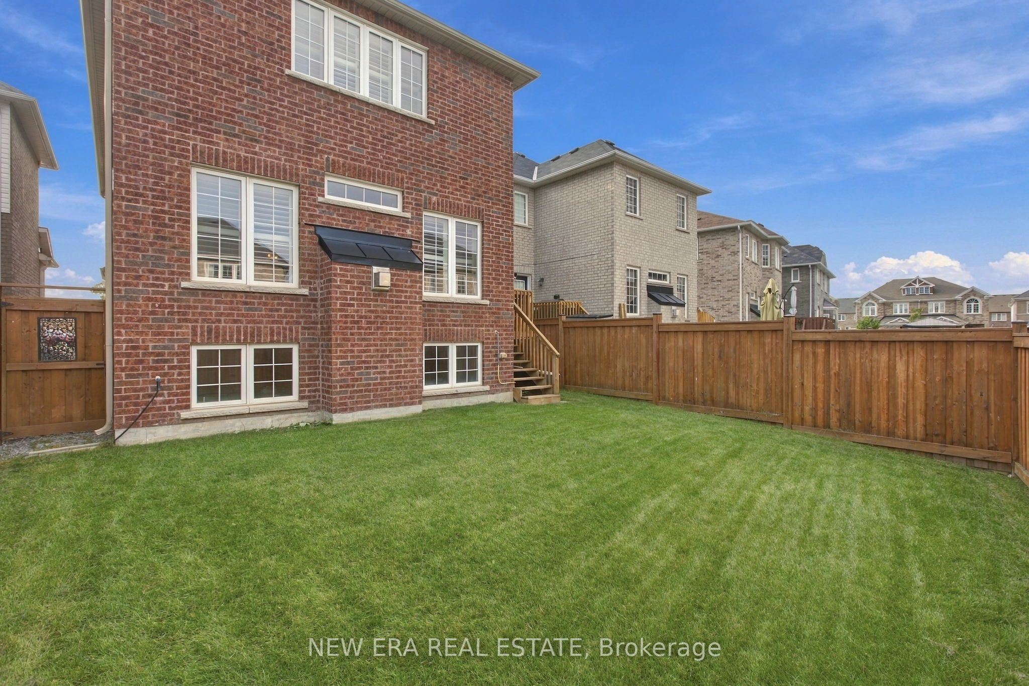 77 Jevons Drive Property Photo 33