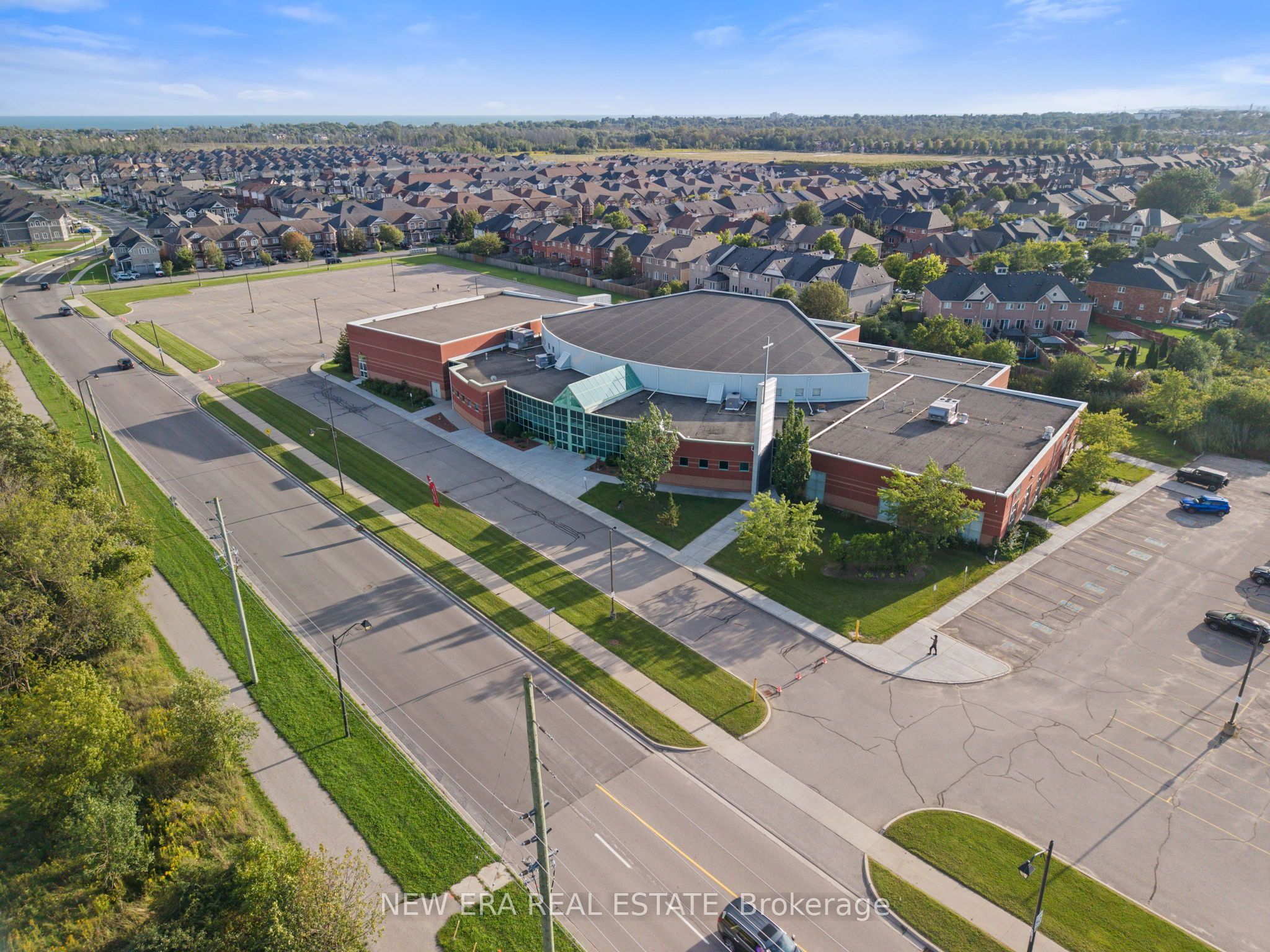 77 Jevons Drive Property Photo 40