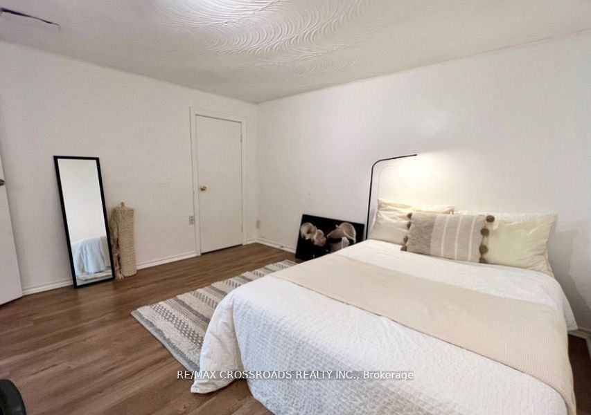 636 Shakespeare Avenue Property Photo 7