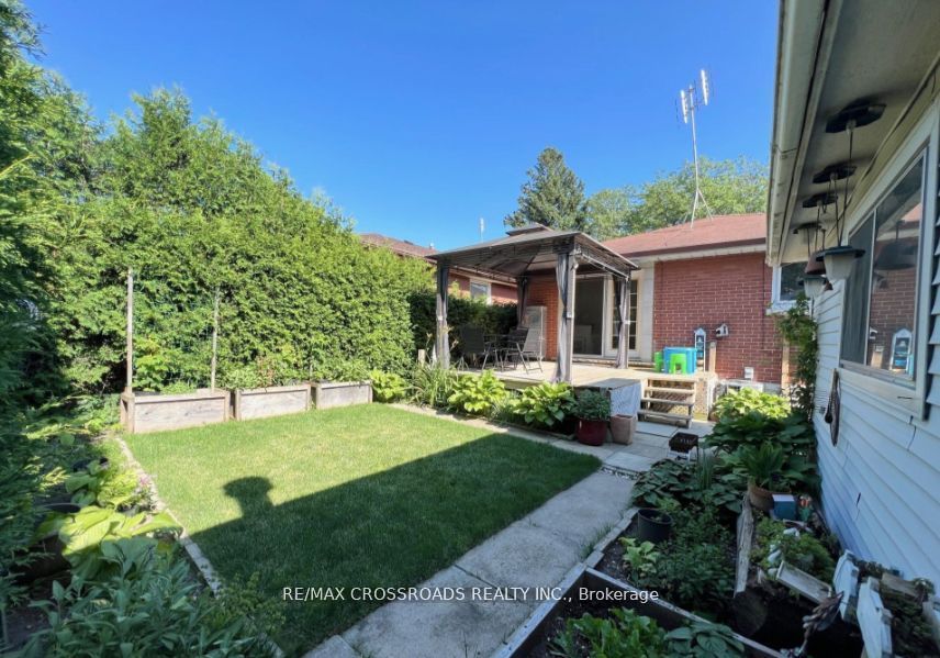 636 Shakespeare Avenue Property Photo 10