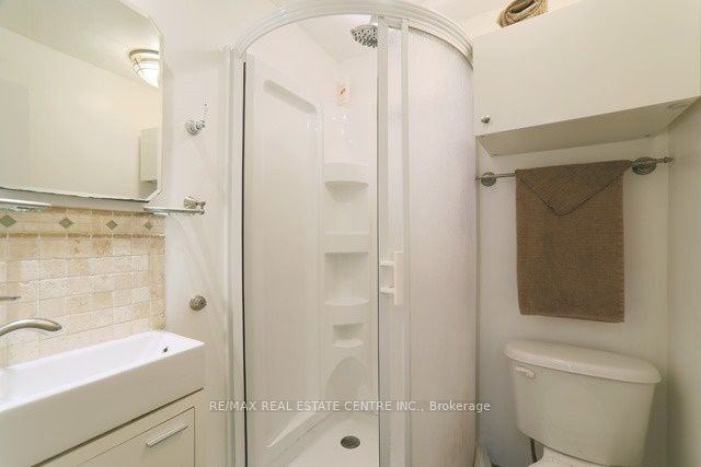1 Hiawatha Road Main Level Studio Property Photo 4
