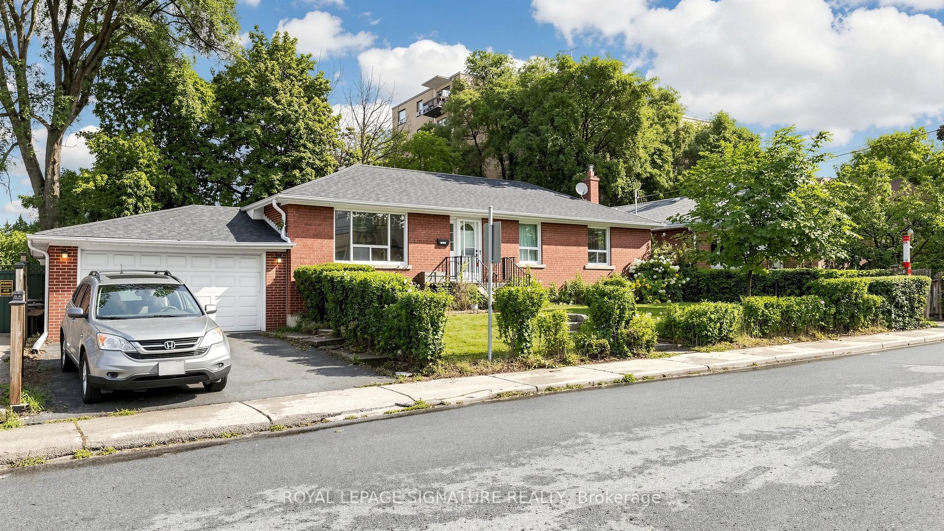 256 Ferris Road Property Photo 1