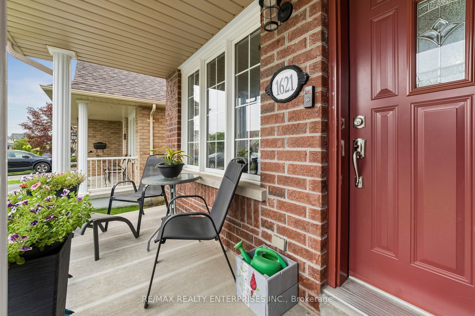 1621 Northfield Avenue Property Photo 3