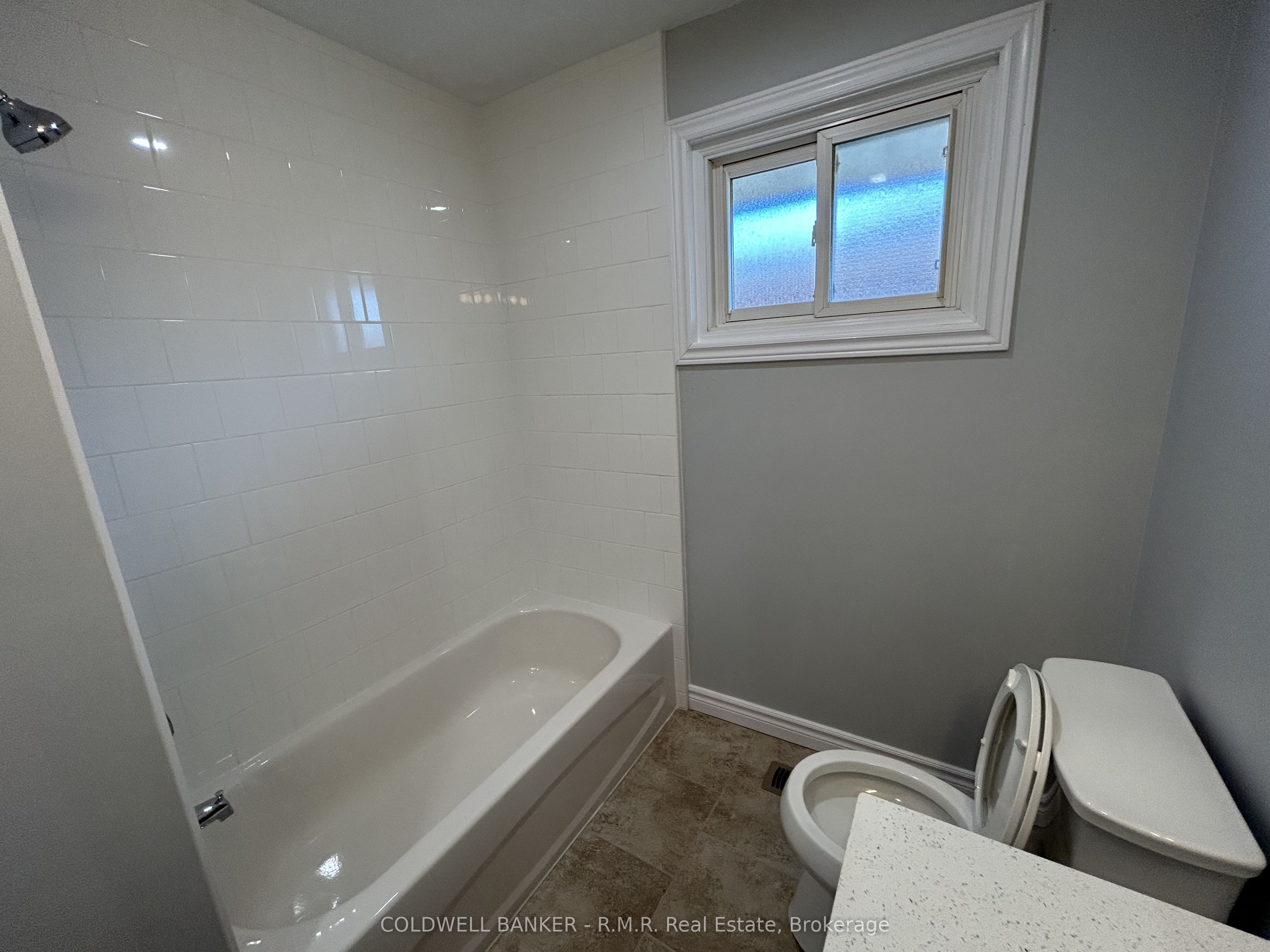 125 Cabot Street Main Property Photo 18