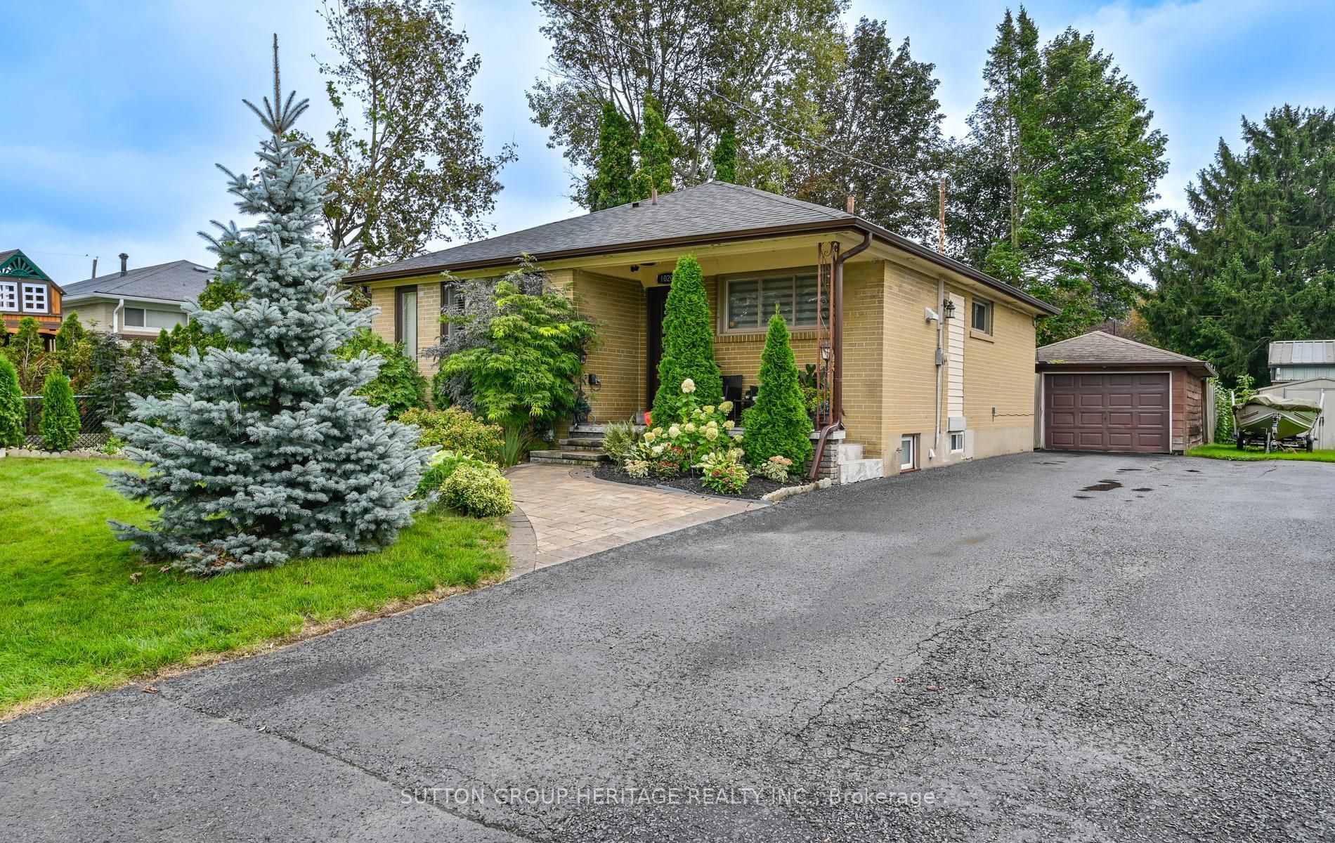 1020 Wardman Crescent Property Photo 1