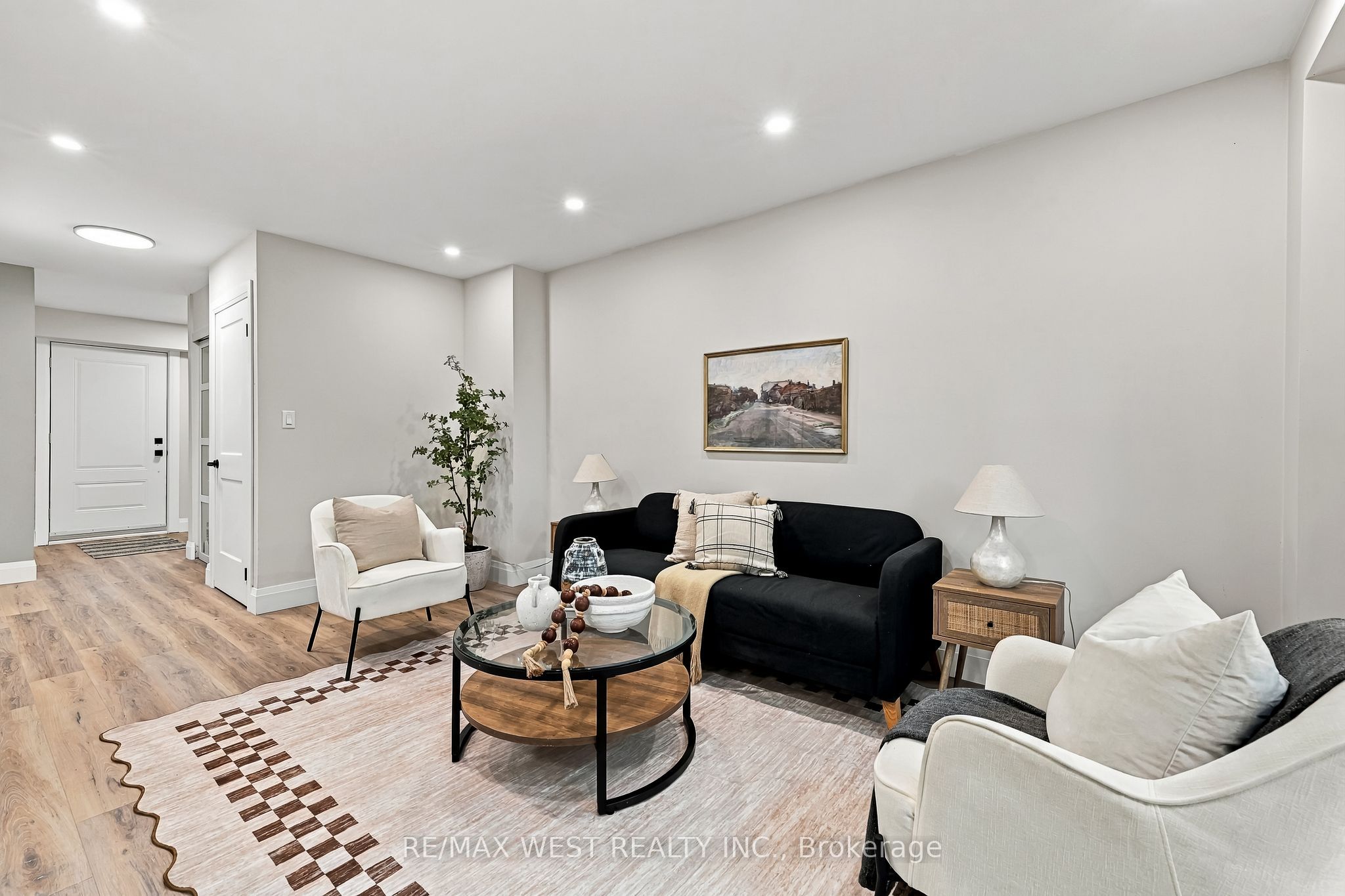 721 Cricklewood Drive 3 Property Photo 6