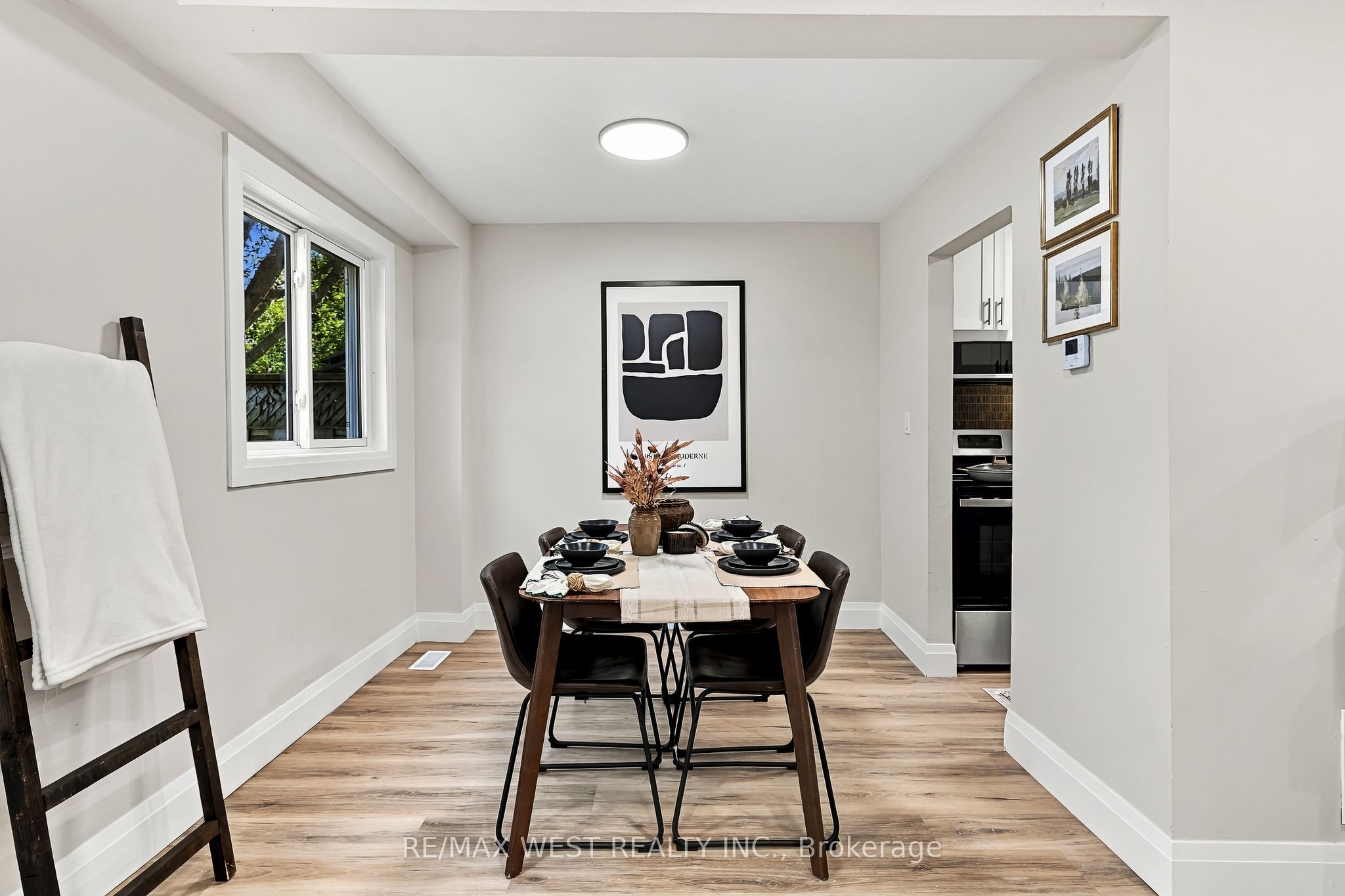 721 Cricklewood Drive 3 Property Photo 10