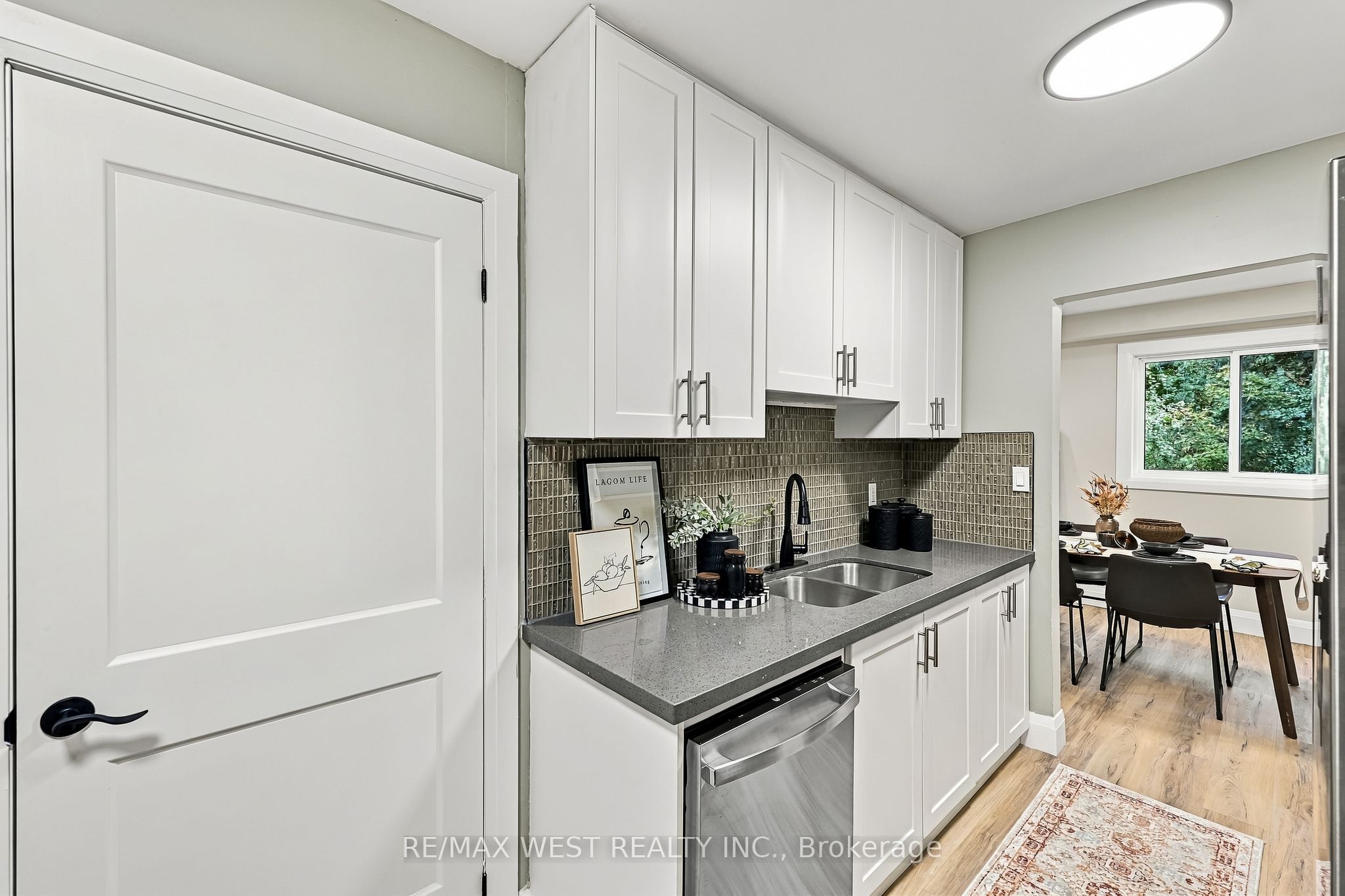 721 Cricklewood Drive 3 Property Photo 15