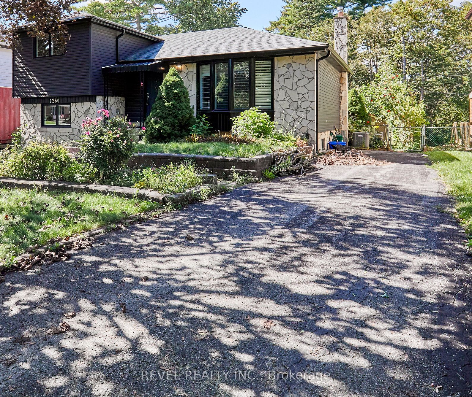 1260 Ilona Park Road Property Photo 1