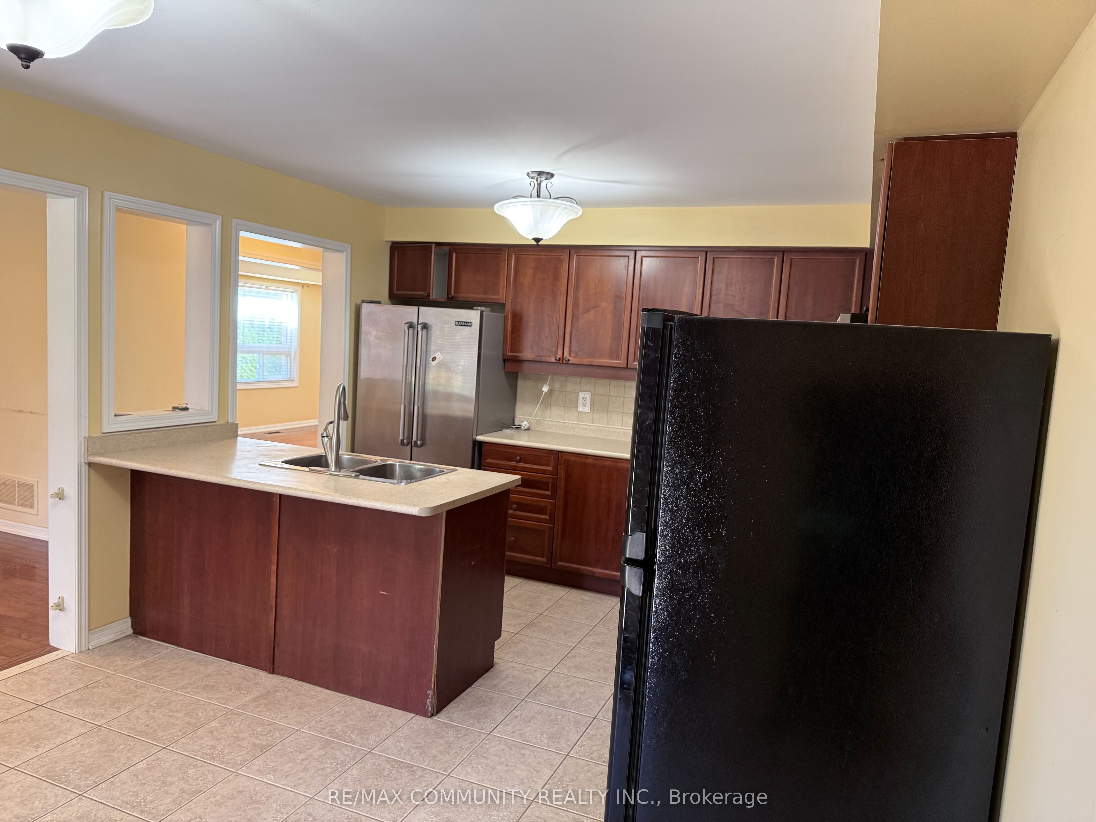 3 Baycliffe Drive Property Photo 11