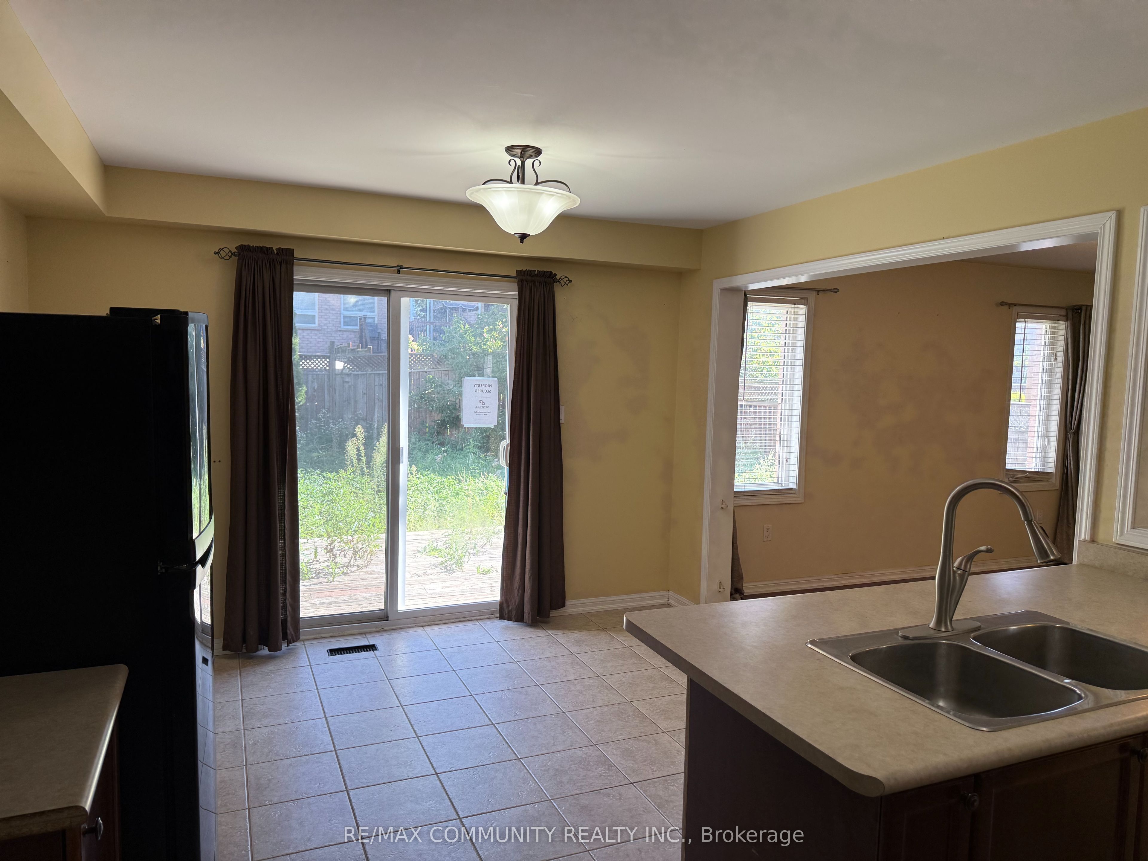 3 Baycliffe Drive Property Photo 13