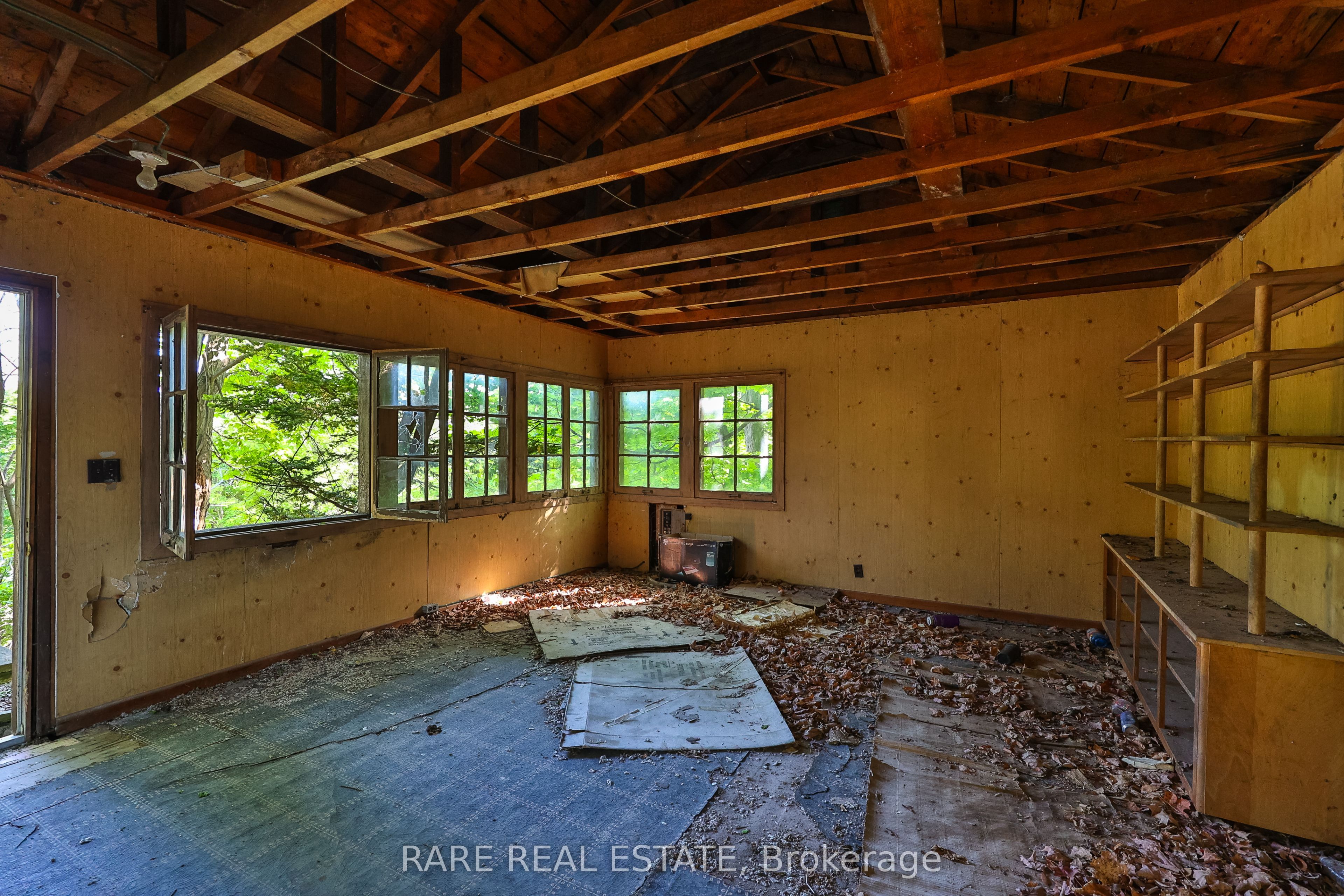 81 Meadowcliffe Drive Property Photo 17