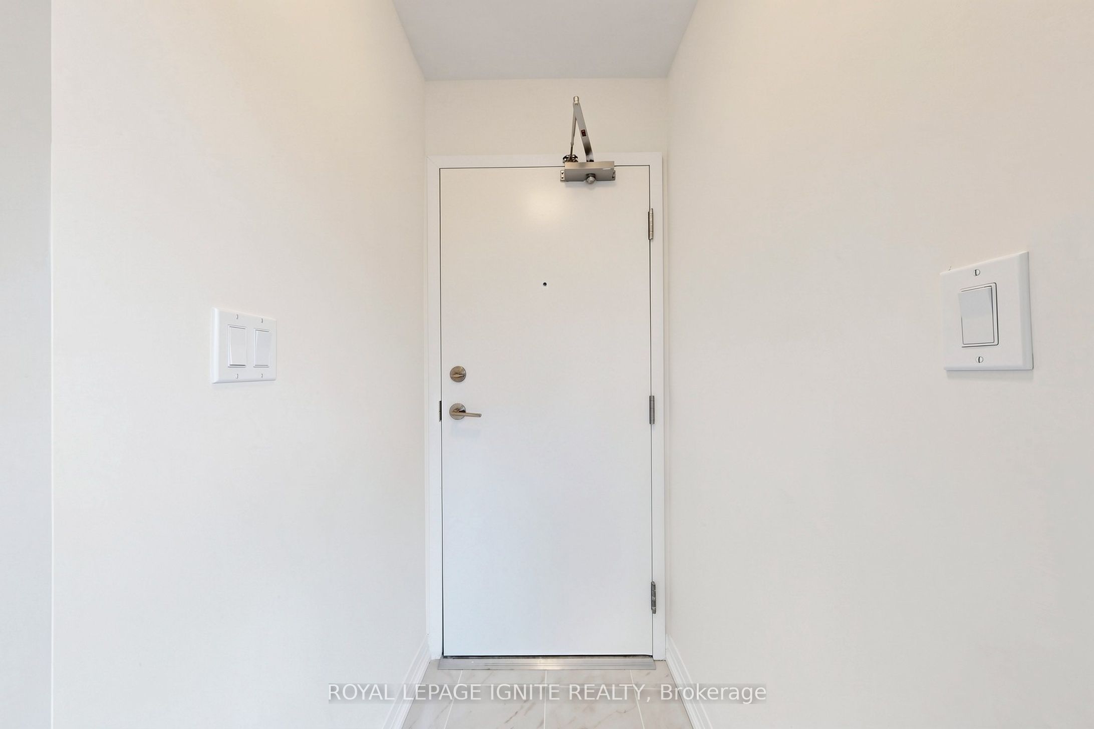 155 Tapscott Road 22 Property Photo 32