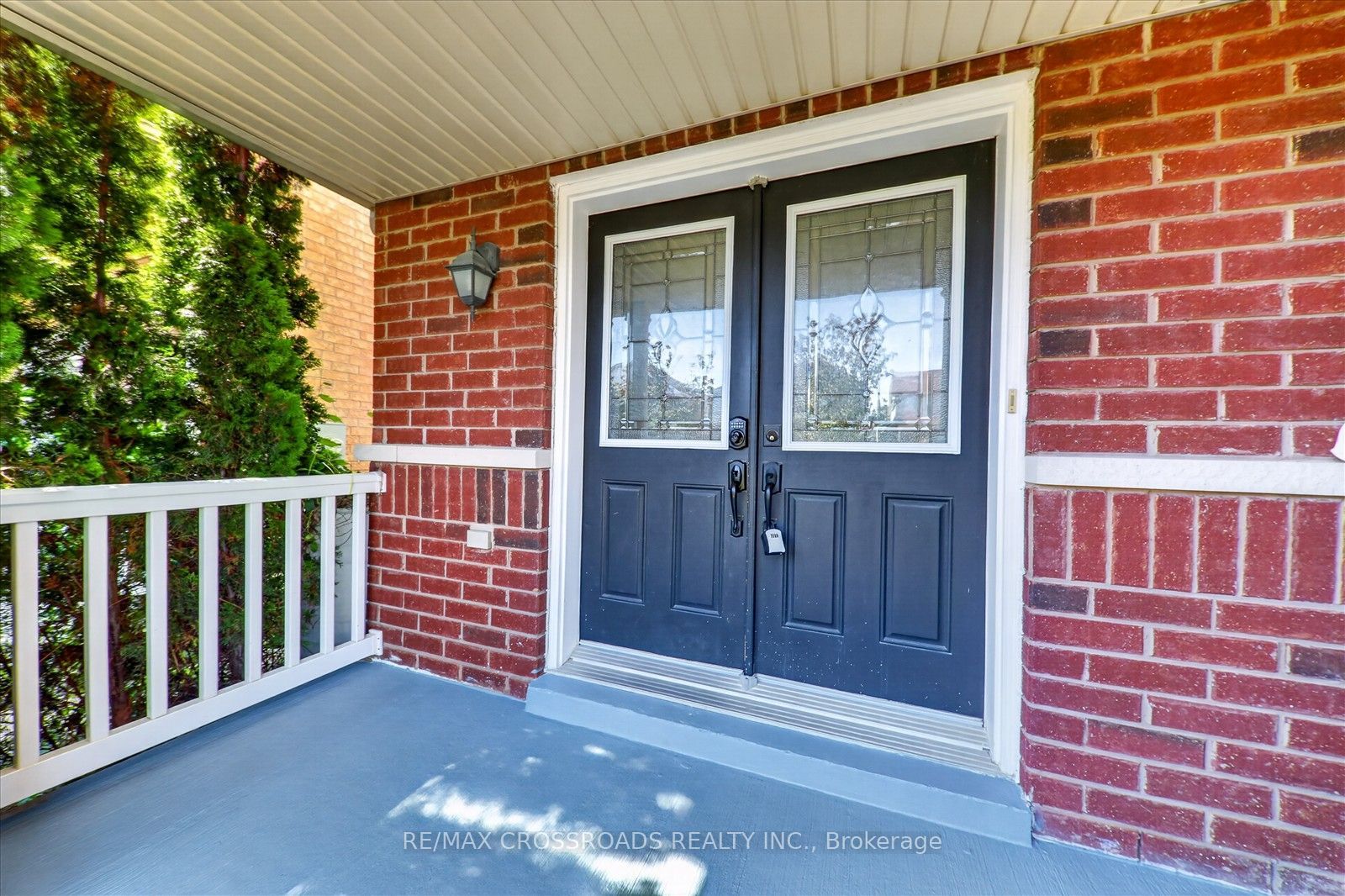 1584 Quail Run Drive Property Photo 4