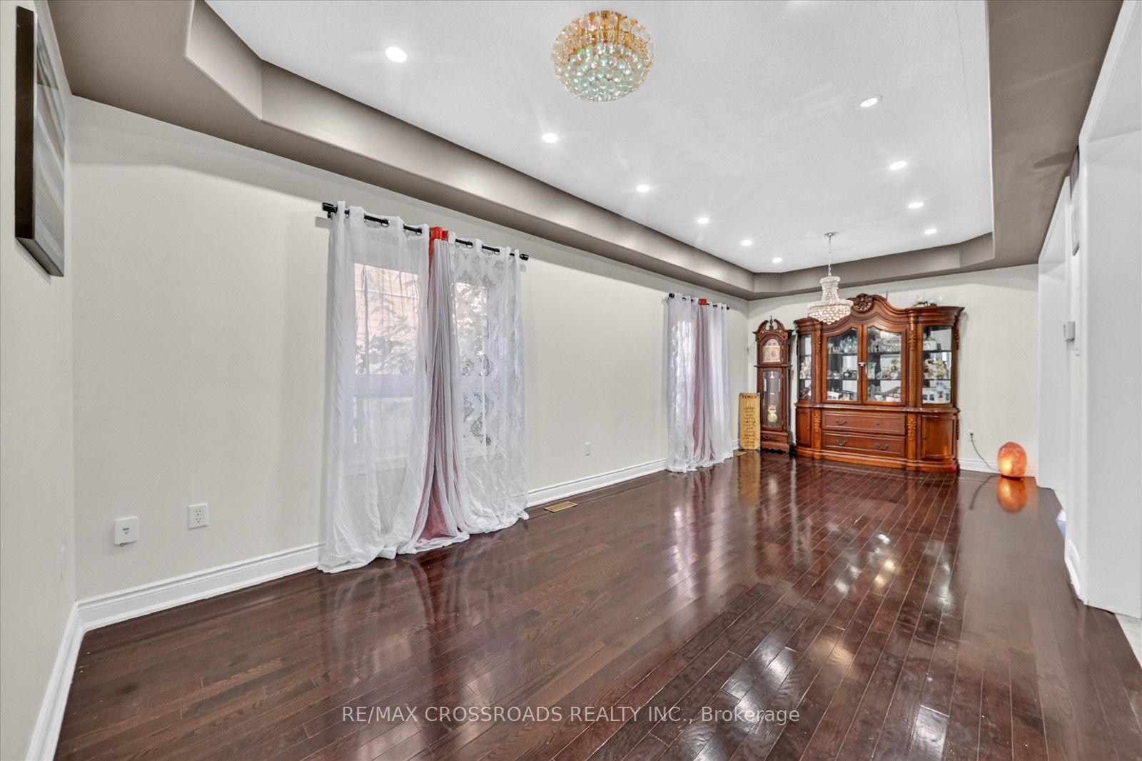 1584 Quail Run Drive Property Photo 7