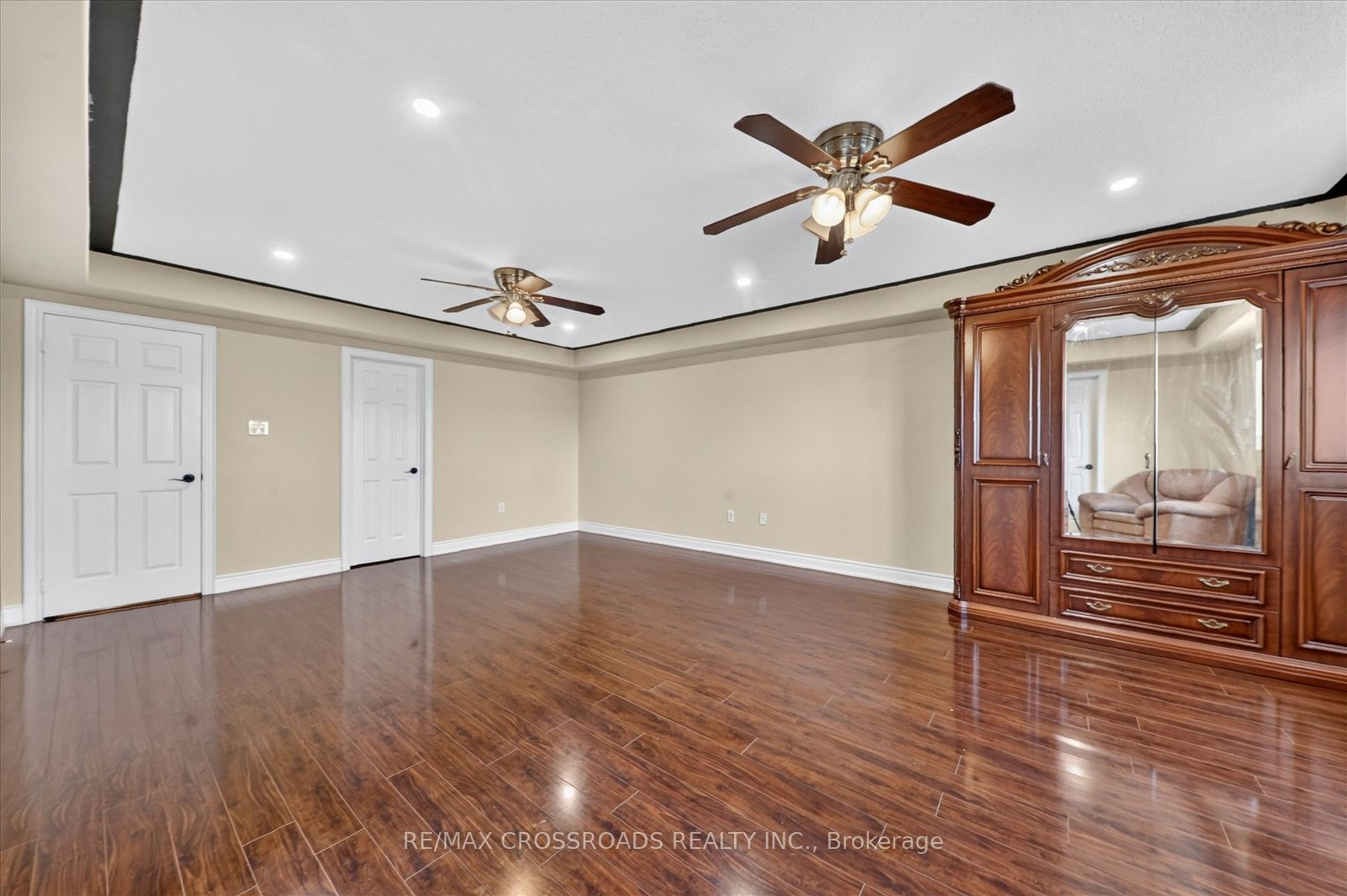1584 Quail Run Drive Property Photo 20