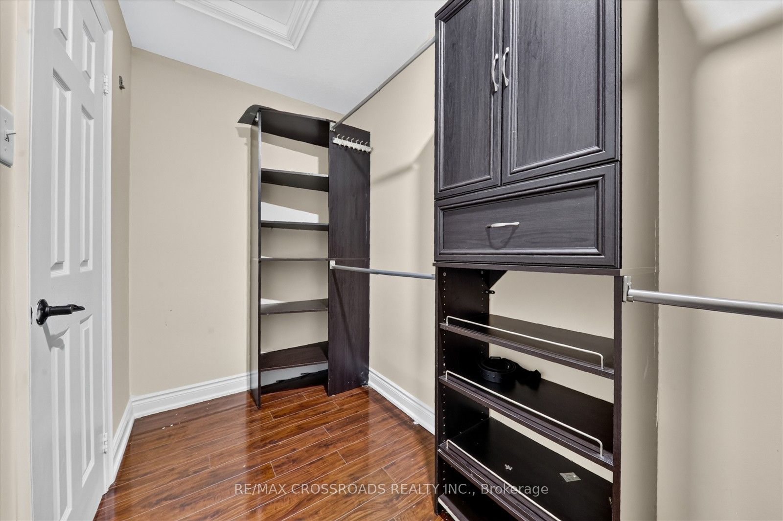 1584 Quail Run Drive Property Photo 23
