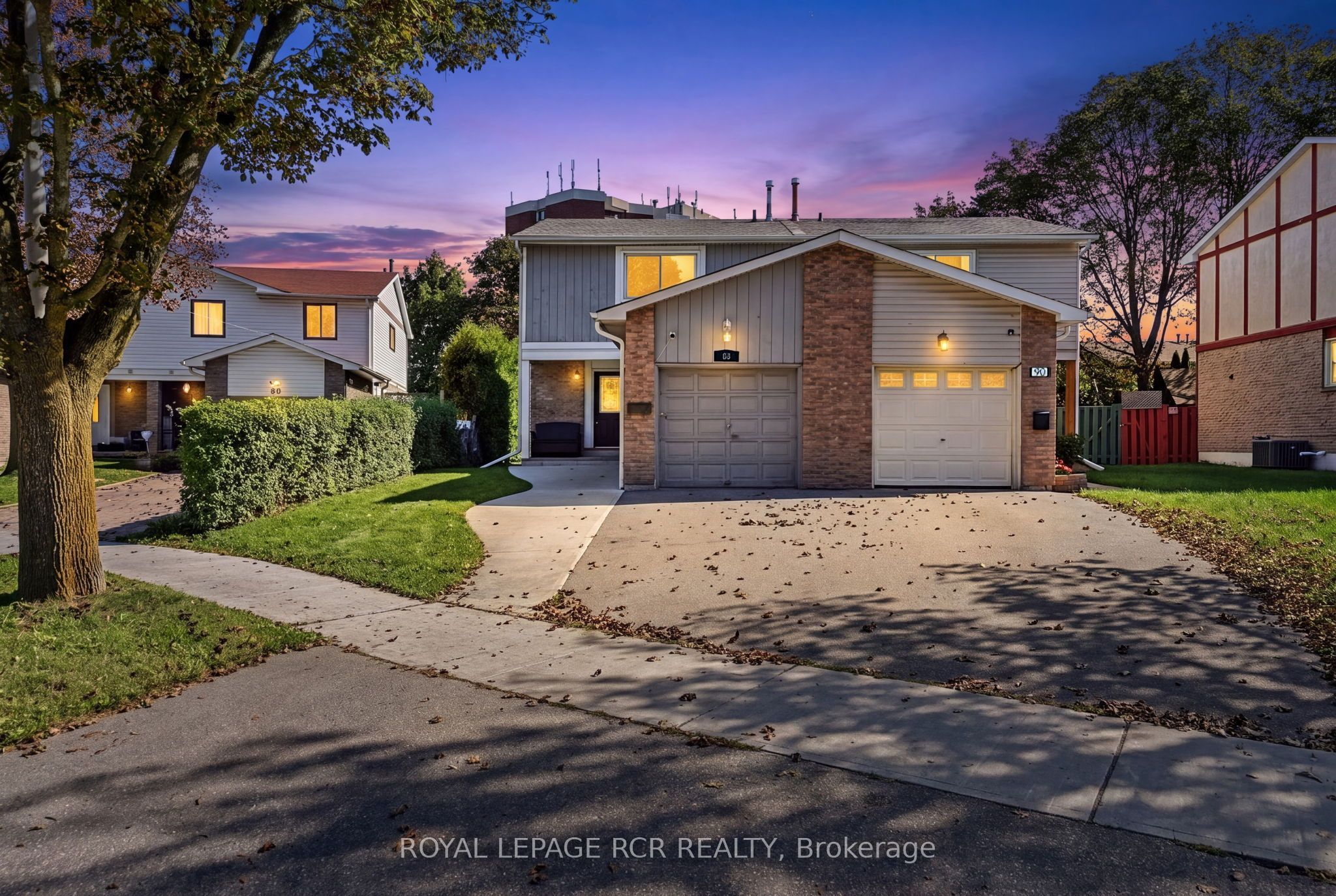 88 Red River Crescent Property Photo 1