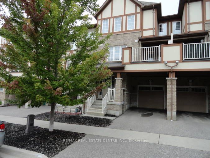 1084 Silk Street Property Photo 1