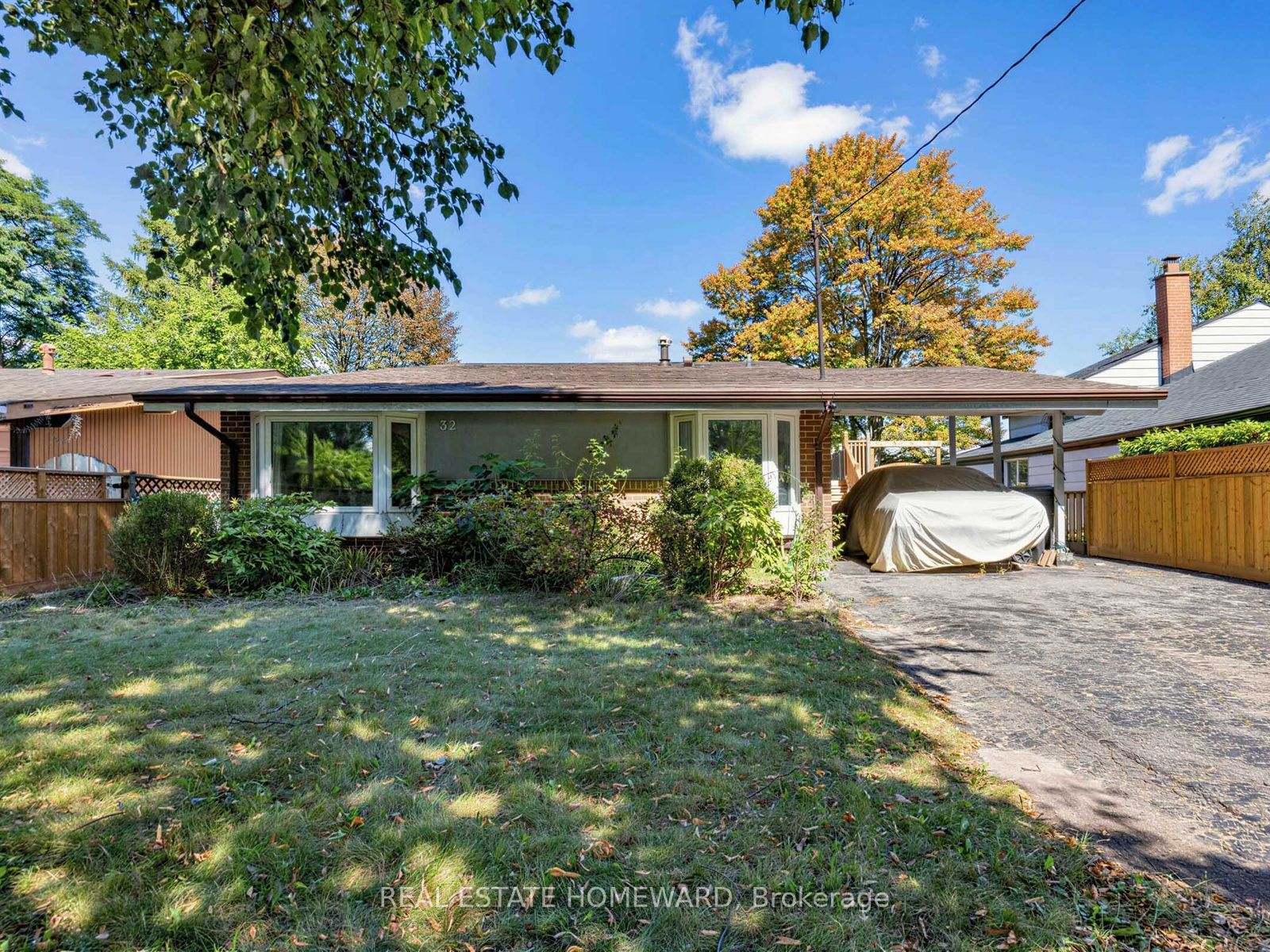 32 Highbrook Drive Property Photo 1