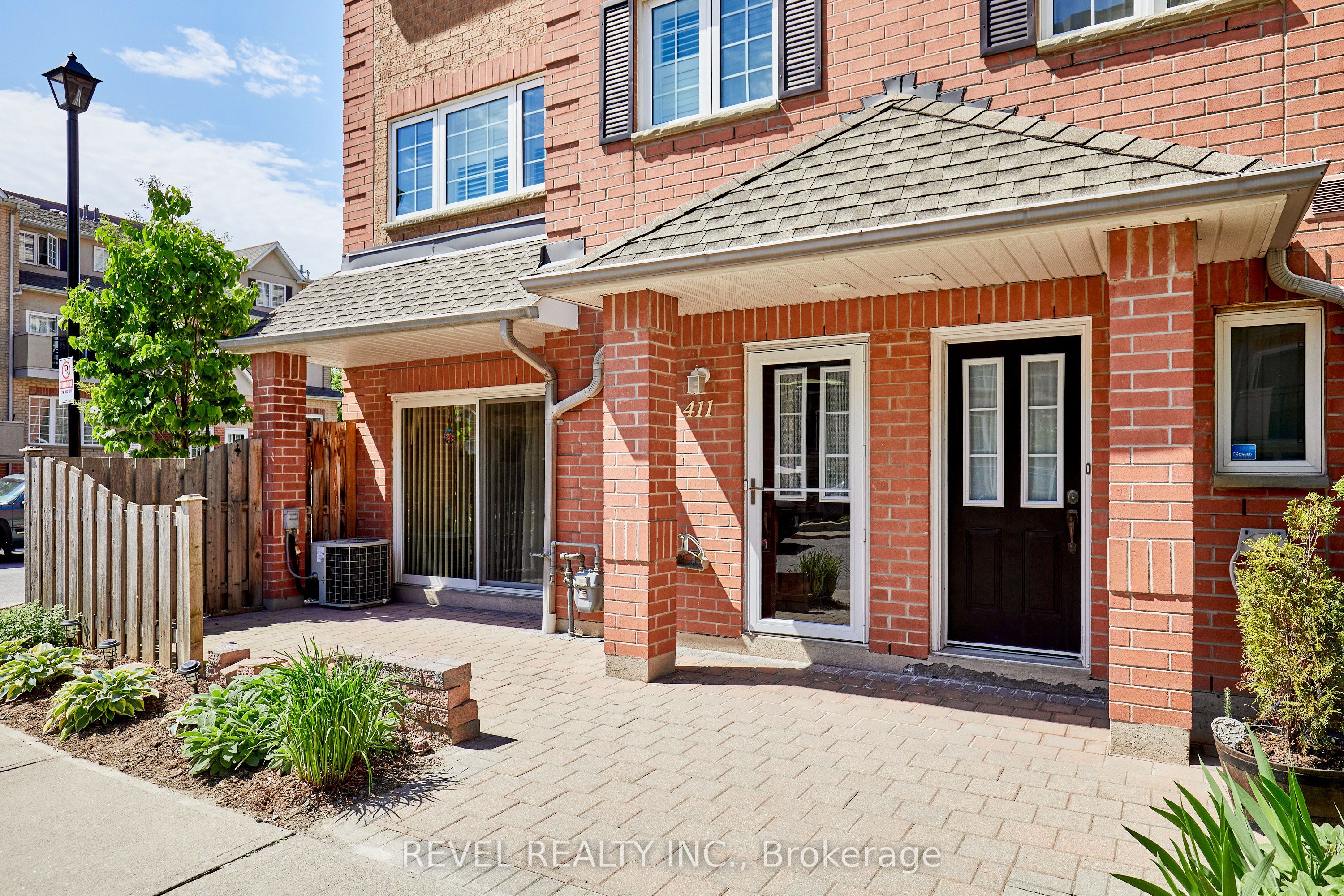 1400 The Esplanade N 411 Property Photo 2