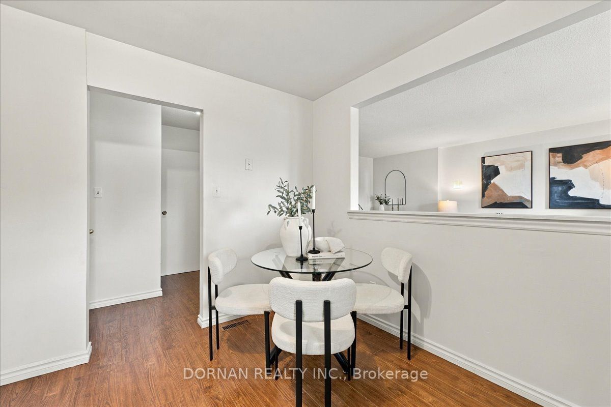 1333 Mary Street N 39 Property Photo 14