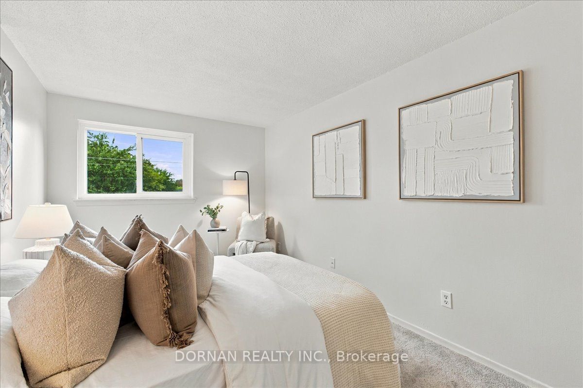 1333 Mary Street N 39 Property Photo 17