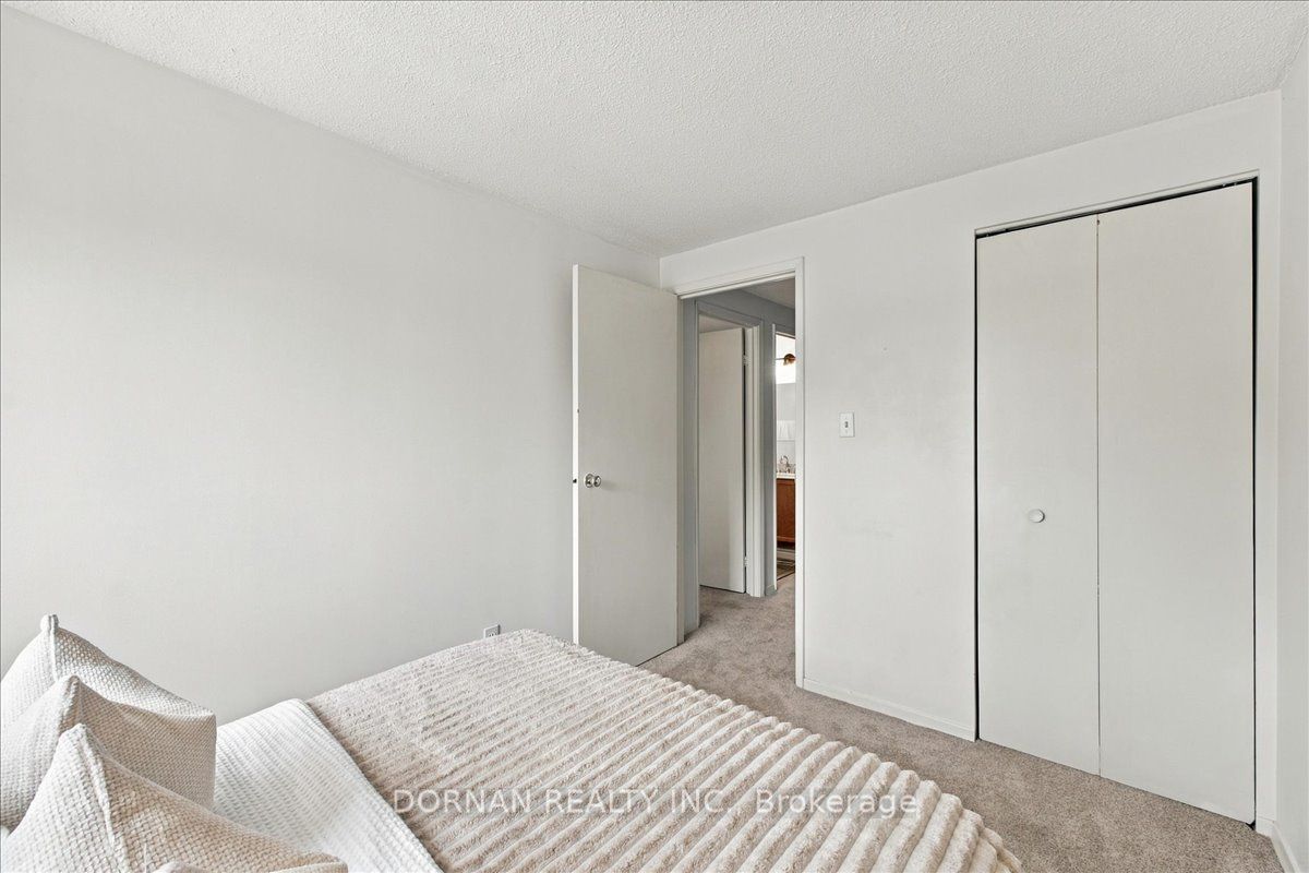 1333 Mary Street N 39 Property Photo 20