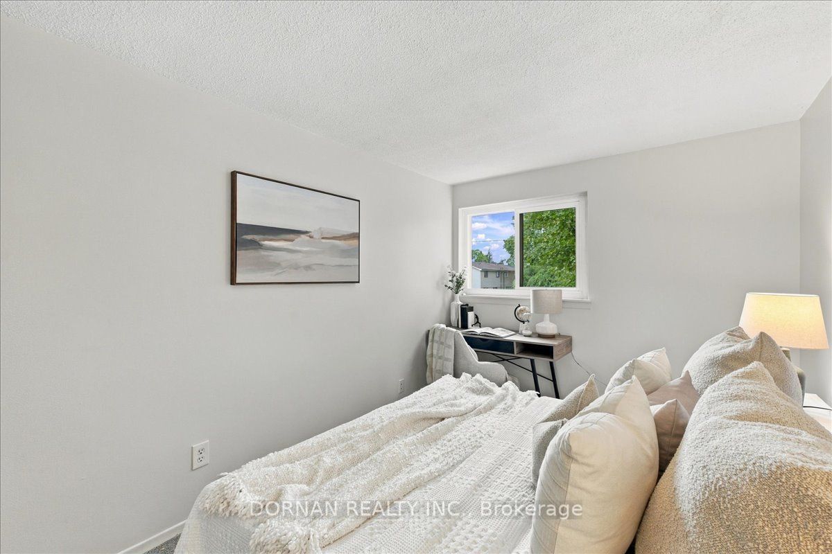 1333 Mary Street N 39 Property Photo 22