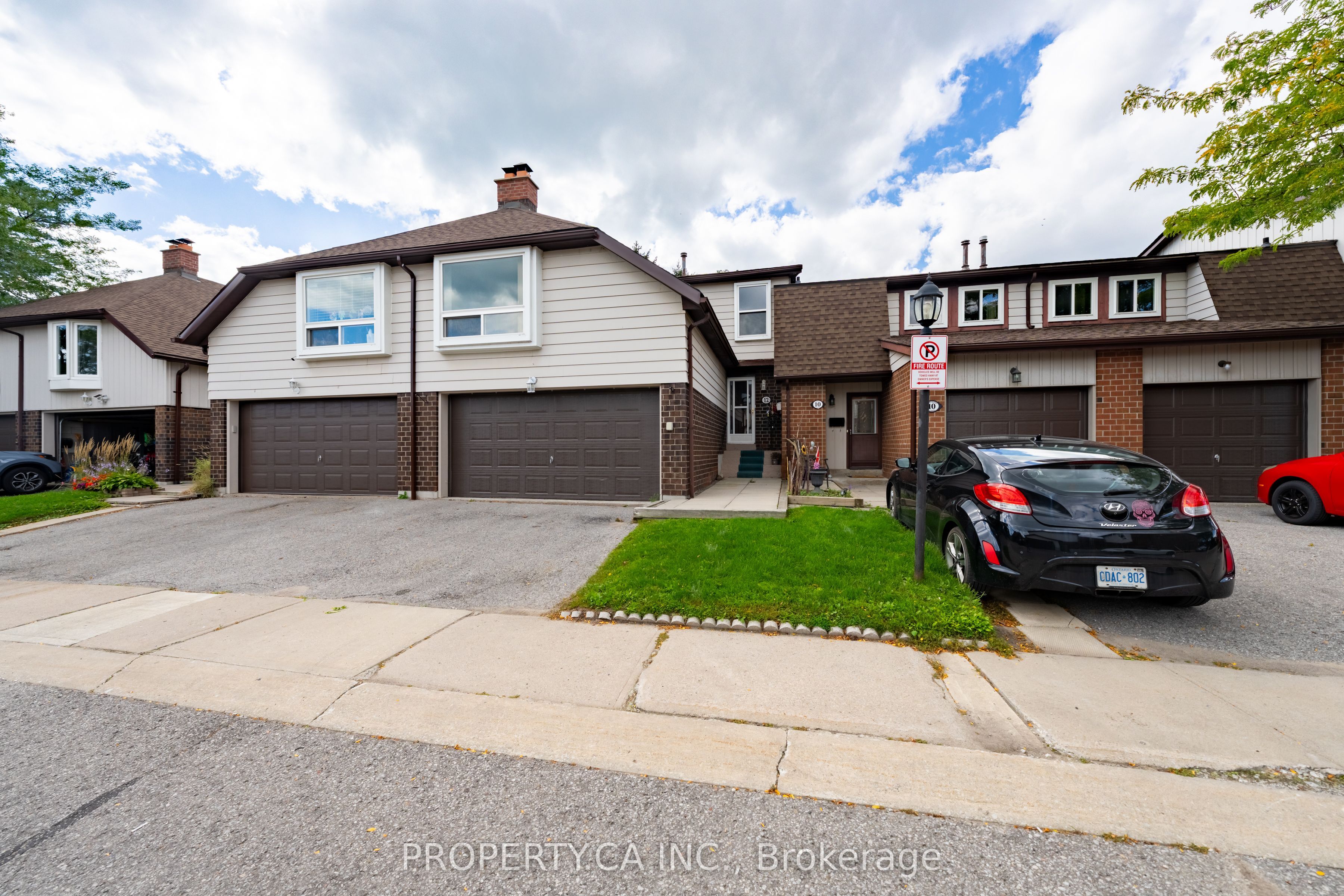 12 Deeprose Lane Property Photo 2