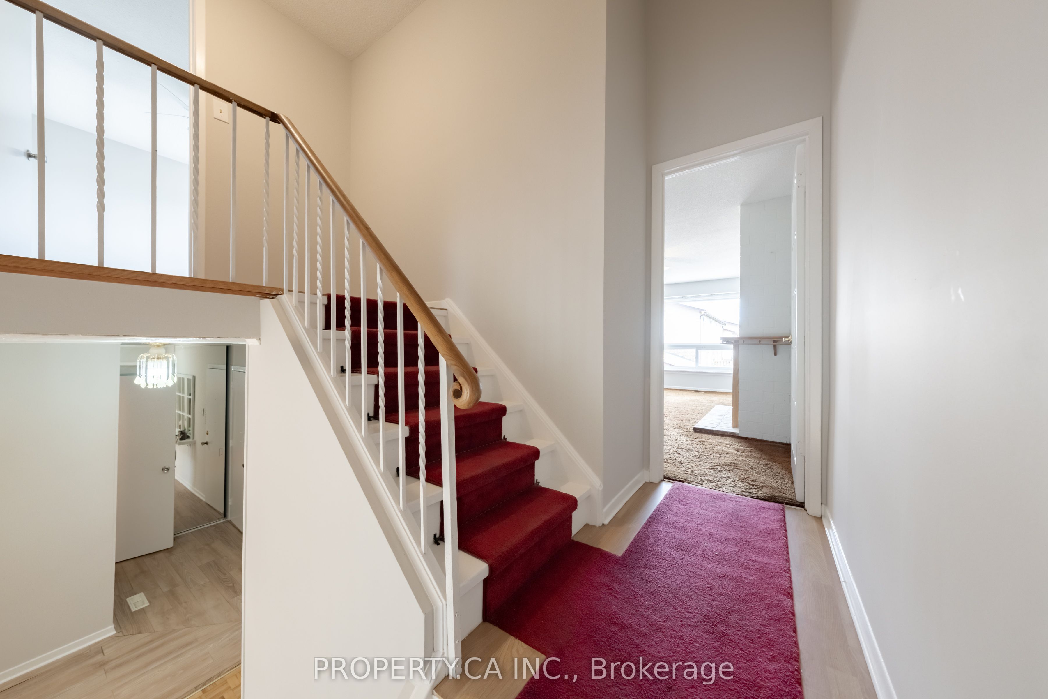 12 Deeprose Lane Property Photo 18