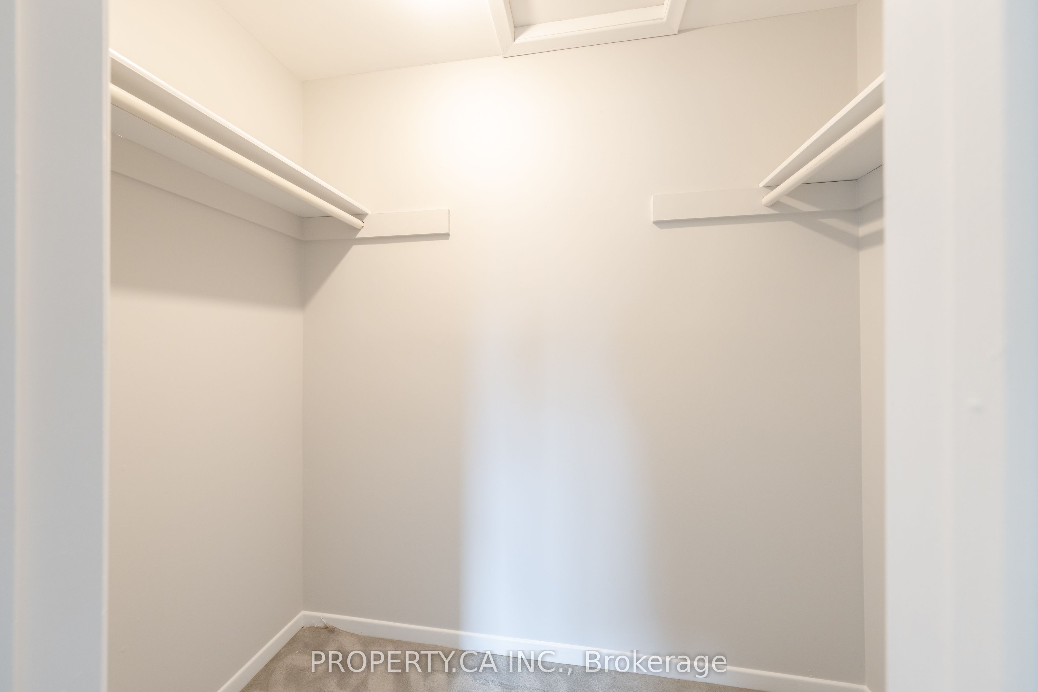 12 Deeprose Lane Property Photo 28