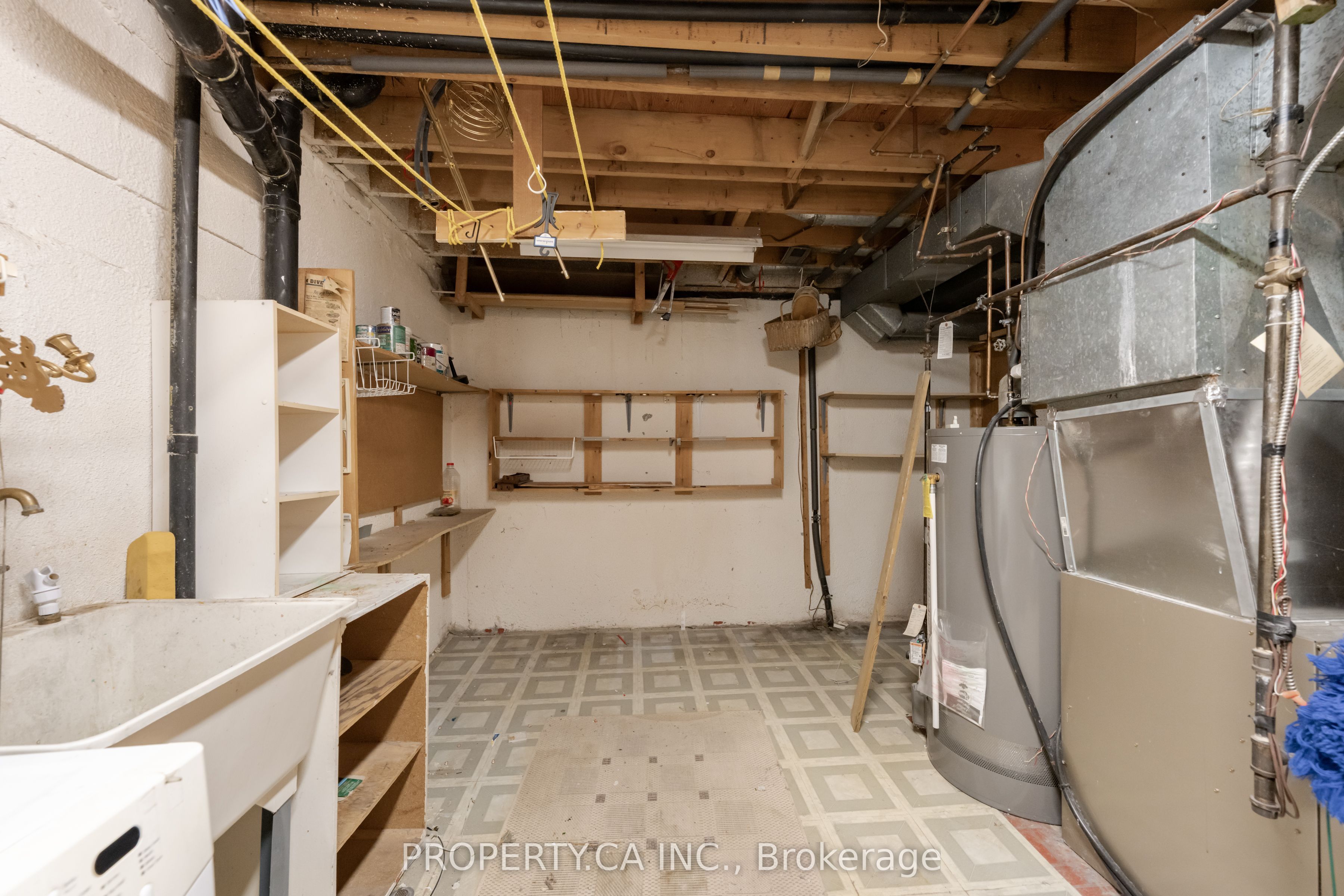 12 Deeprose Lane Property Photo 44