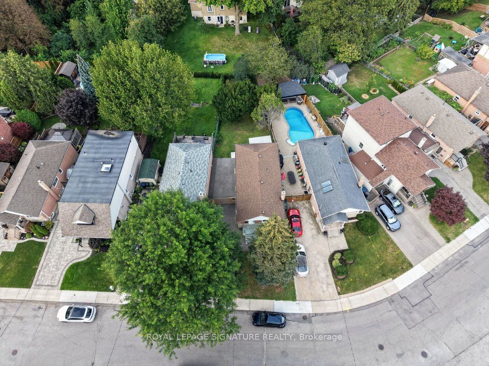 24 Glenshaw Crescent Property Photo 45