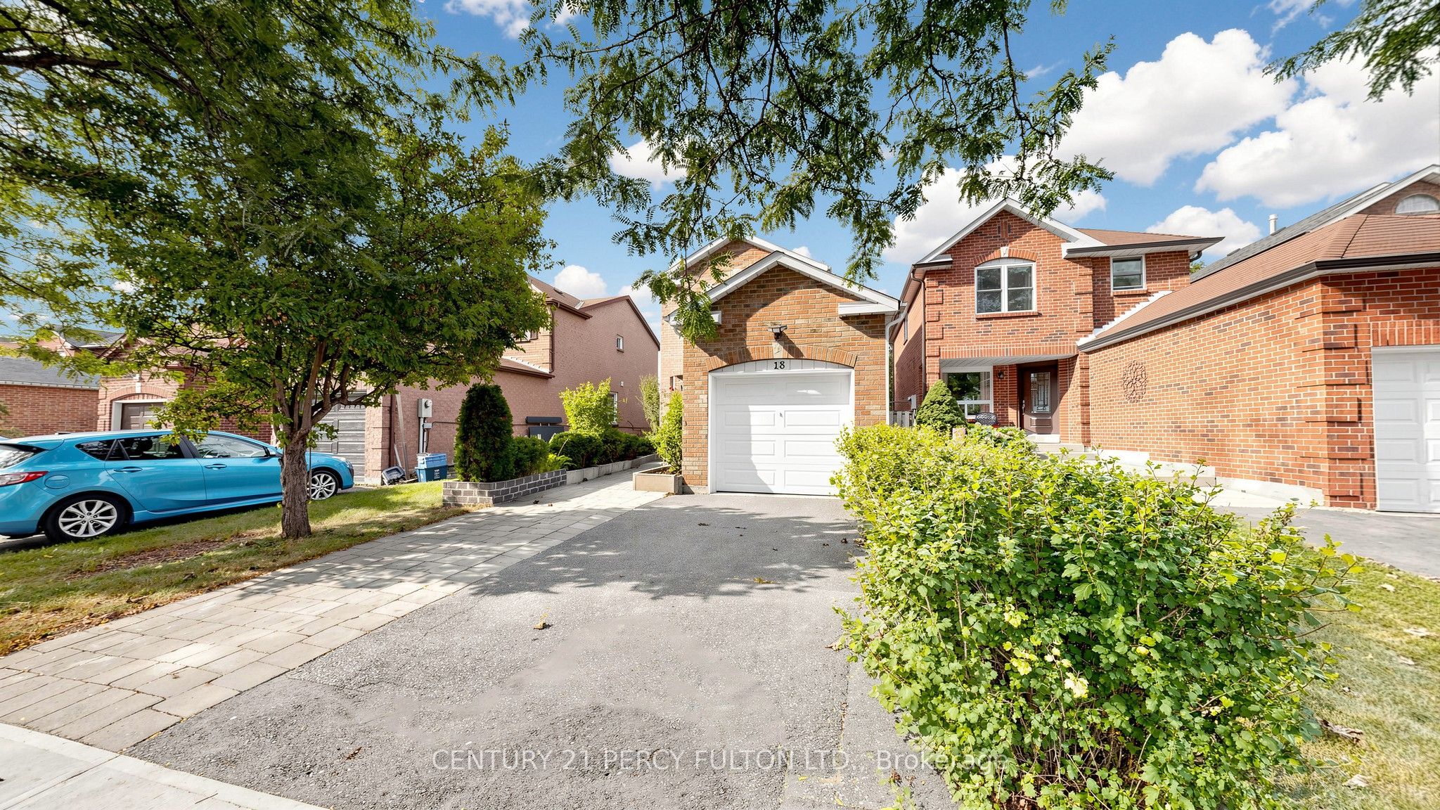 18 Tipton Crescent Property Photo 3