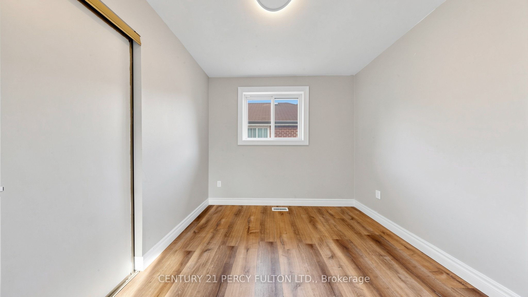 18 Tipton Crescent Property Photo 26